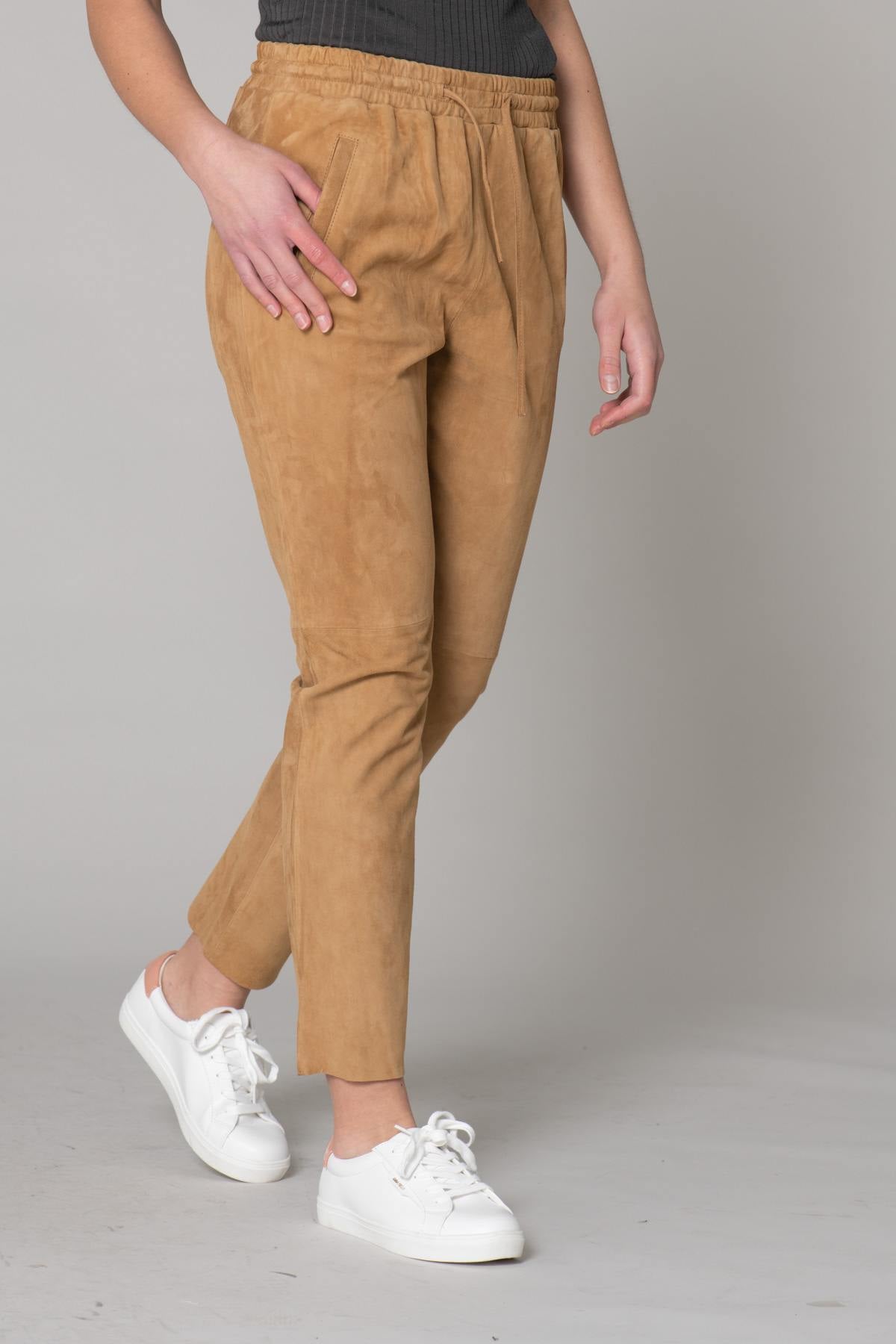 Light brown suede leather pants - Image n°7