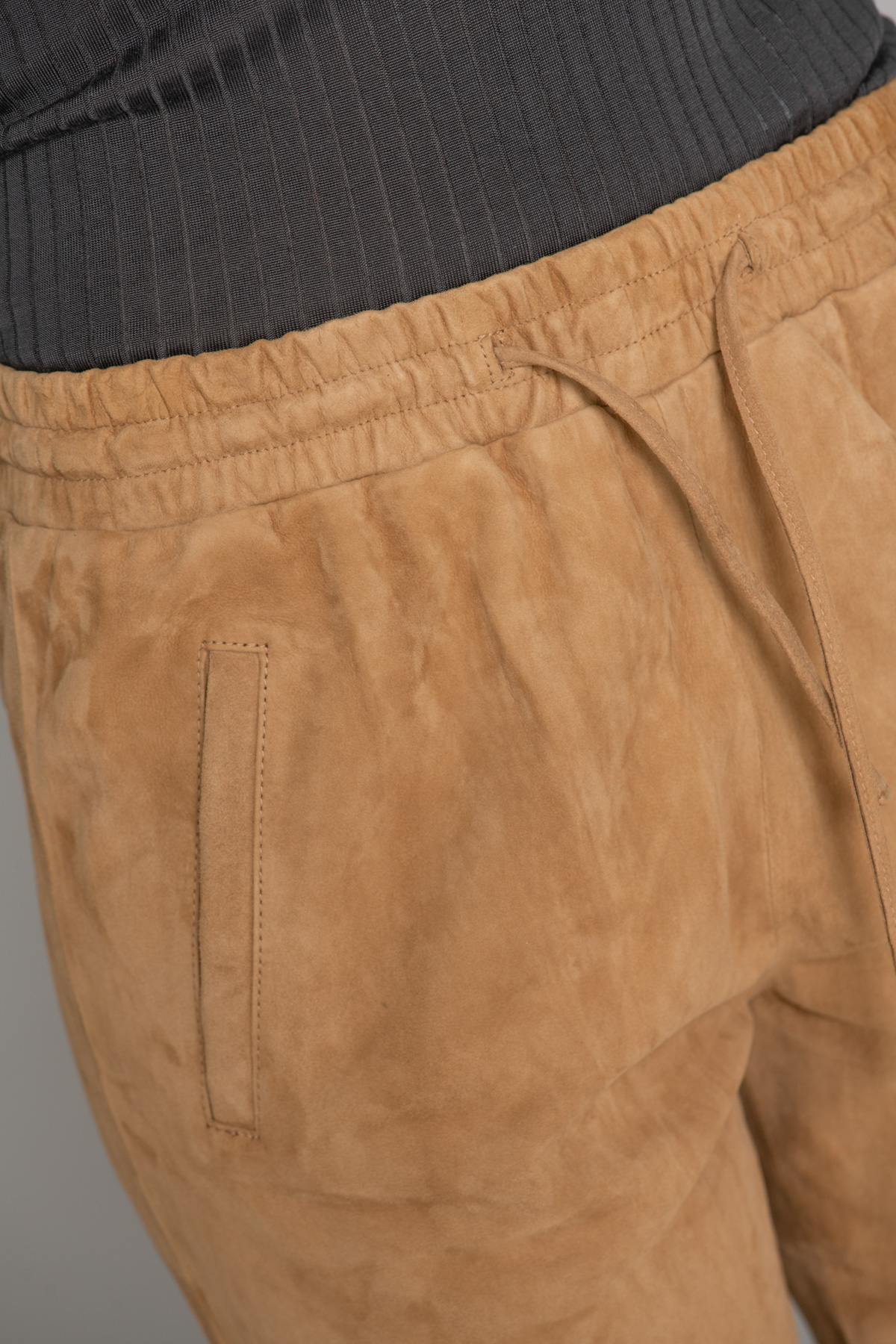 Light brown suede leather pants - Image n°8