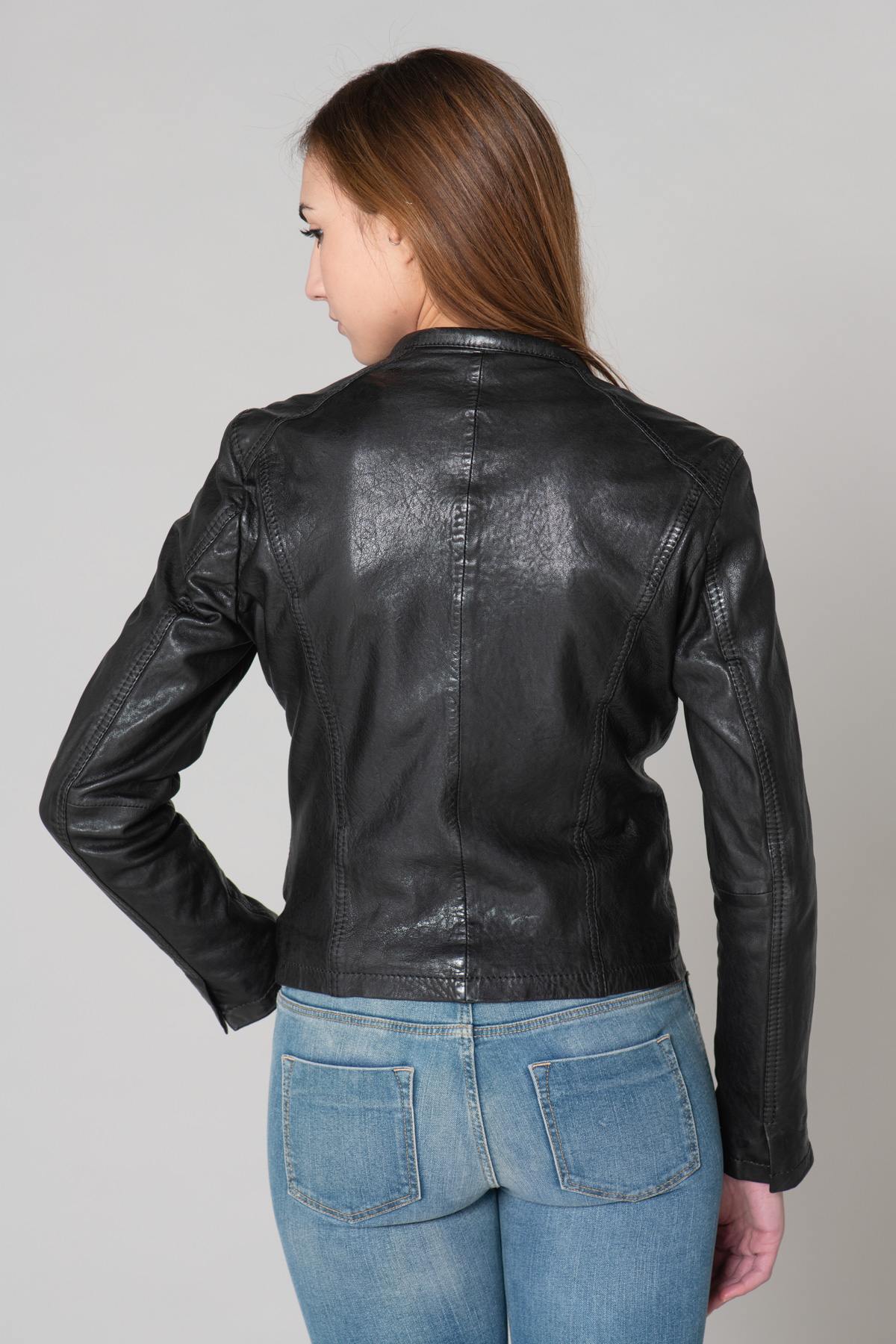 Spencer in black leather - Image n°15