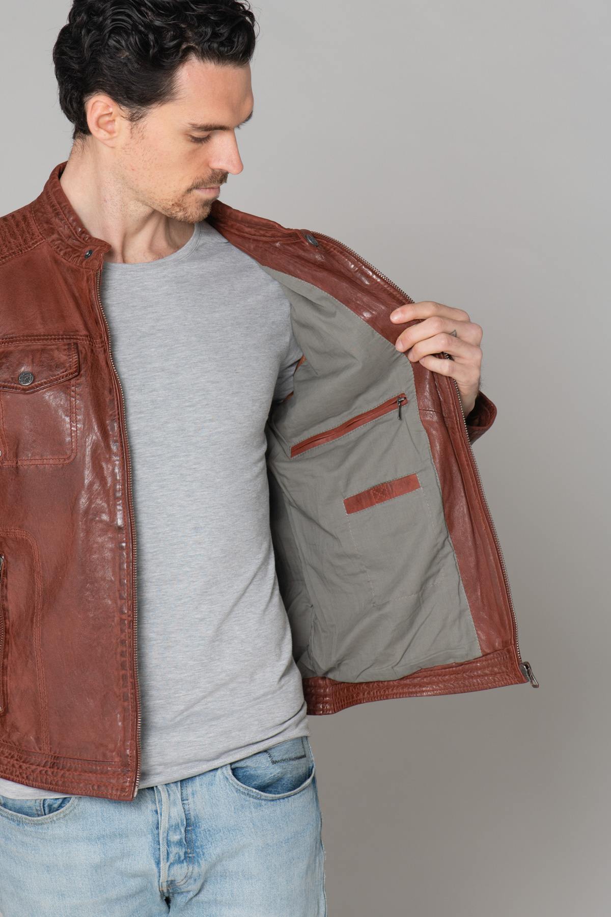 Double chest pocket leather jacket - Image n°12