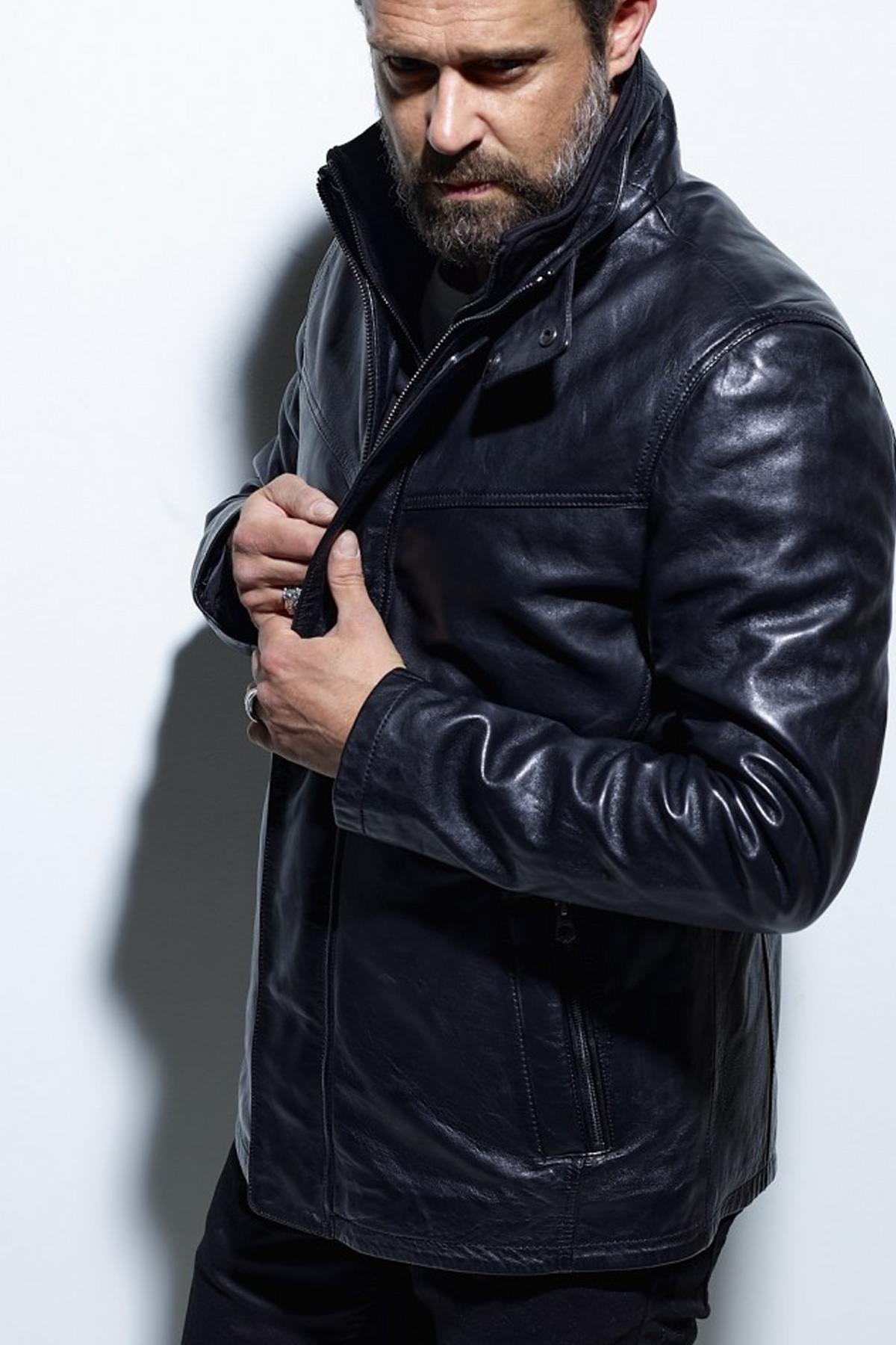 Long black lambskin jacket - Image n°10