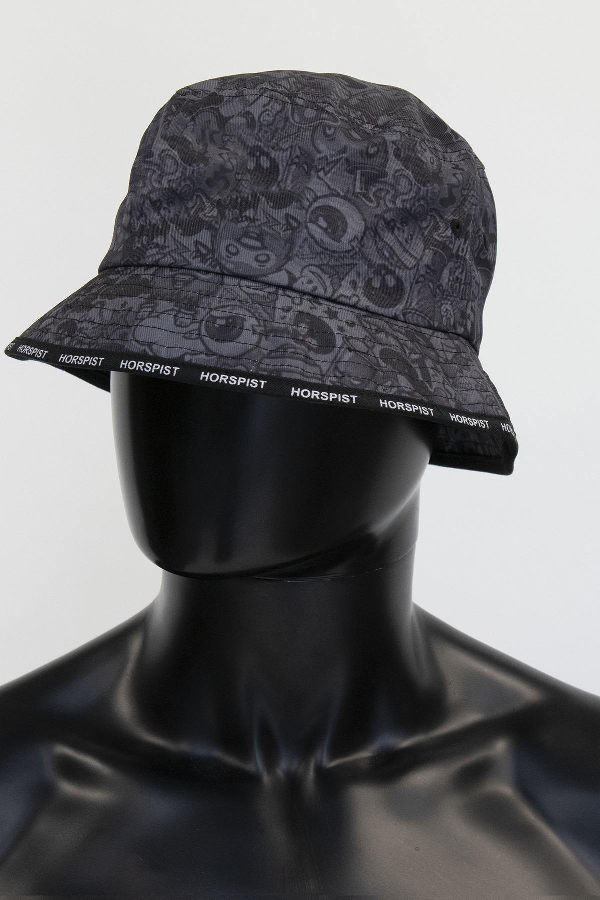 Black bob hat with cartoon pattern - Image n°2