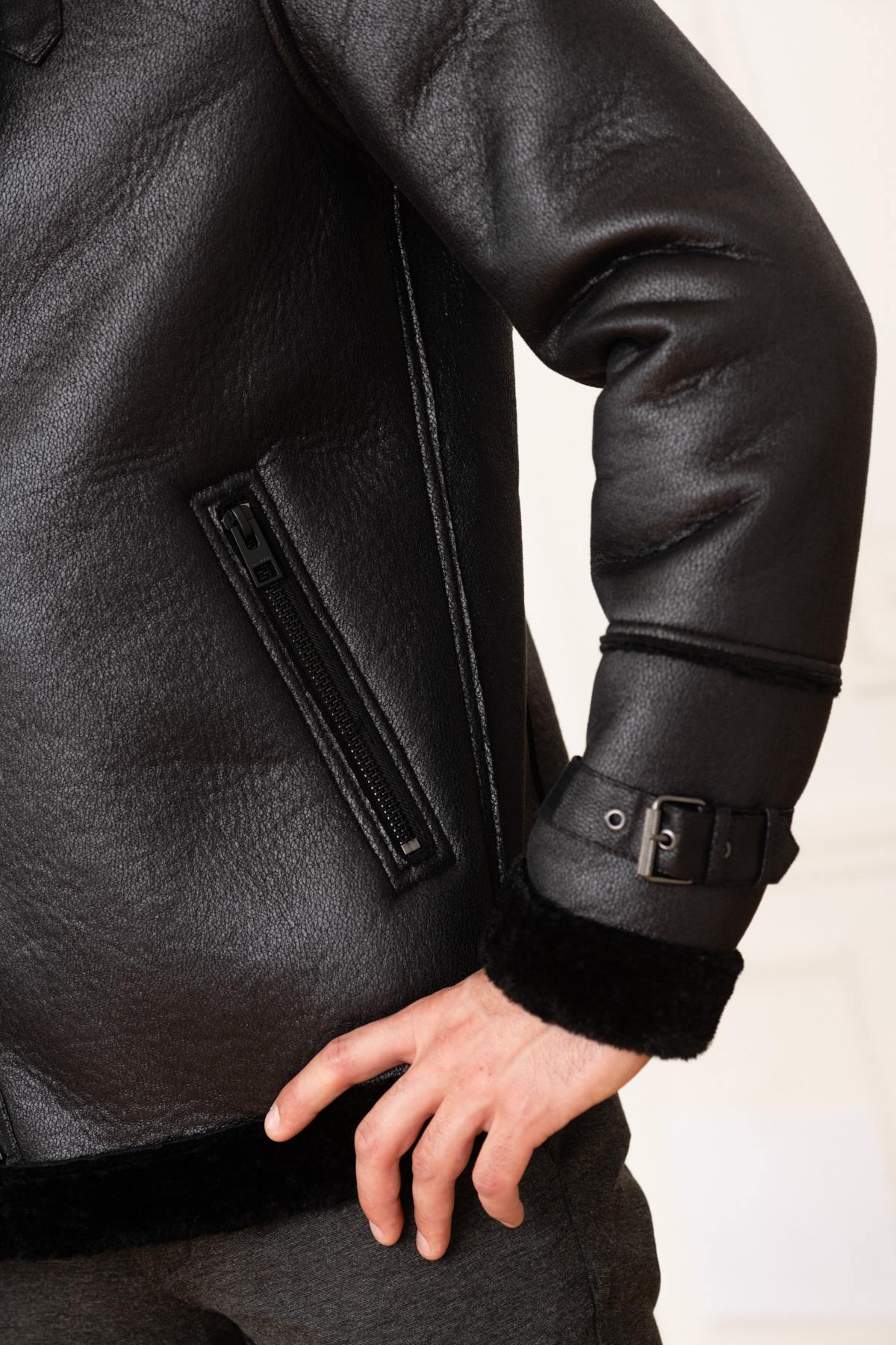 Leather-look polyester bomber jacket - Image n°6