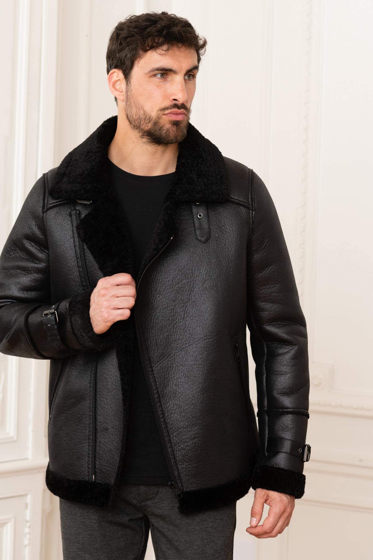 Leather-look polyester bomber jacket - Image n°1