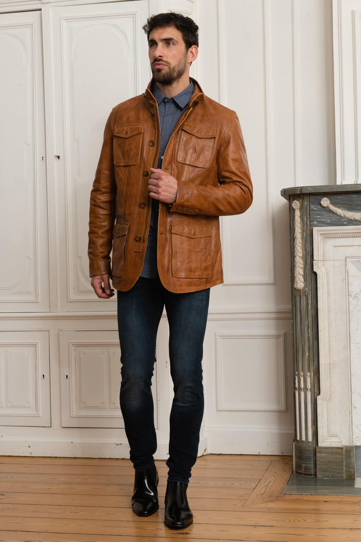 Elegant cognac lambskin leather jacket - Image n°1