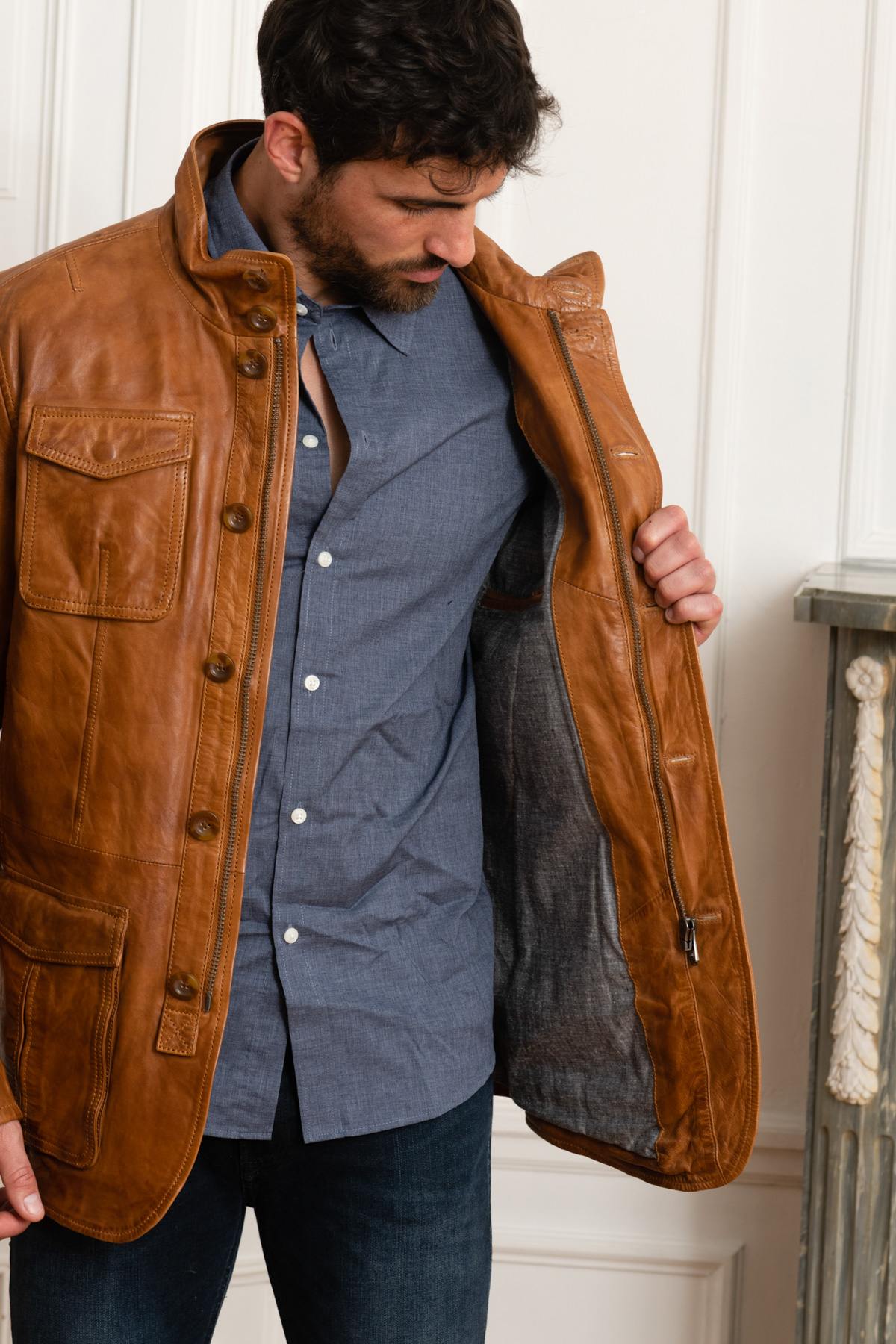 Elegant cognac lambskin leather jacket - Image n°4