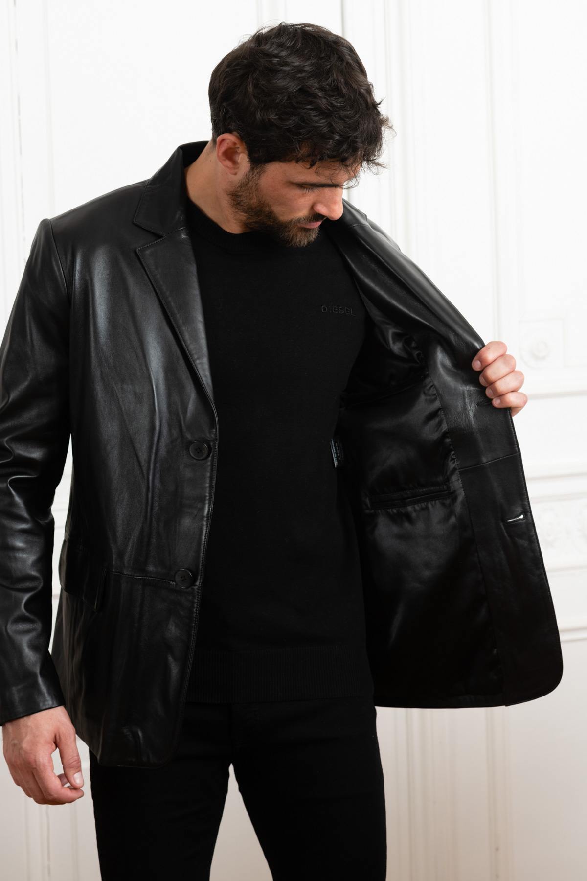 Elegant black leather blazer - Image n°5