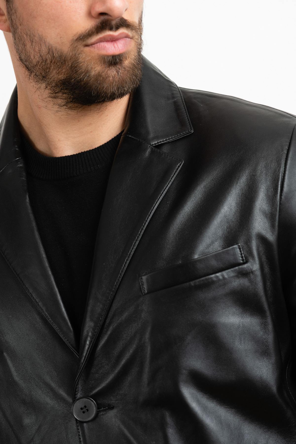 Elegant black leather blazer - Image n°8