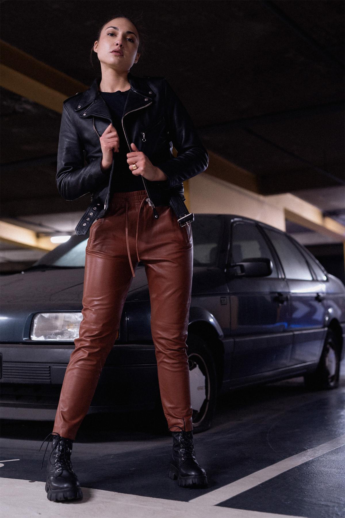 Brown leather jogger pants - Image n°13