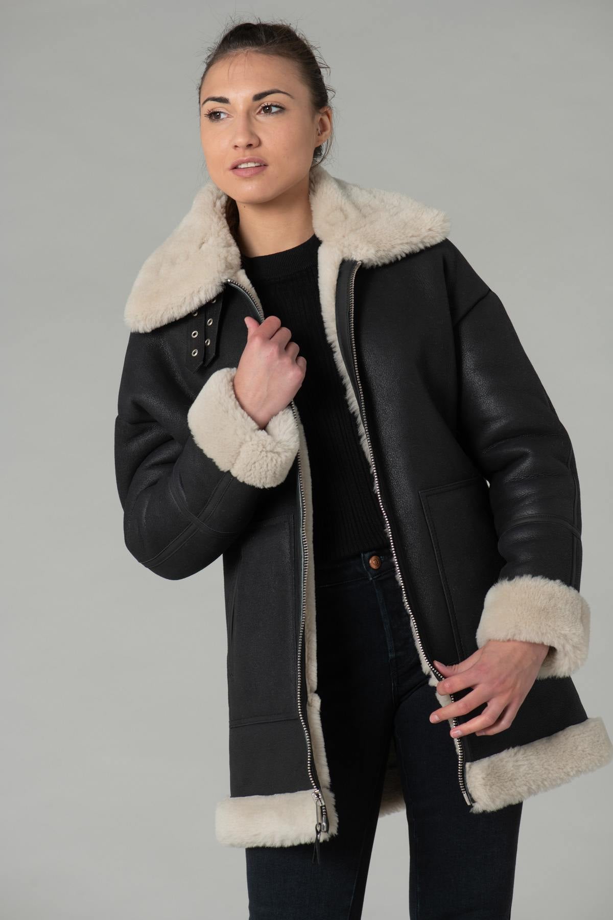 Long loose shearling coat - Image n°1