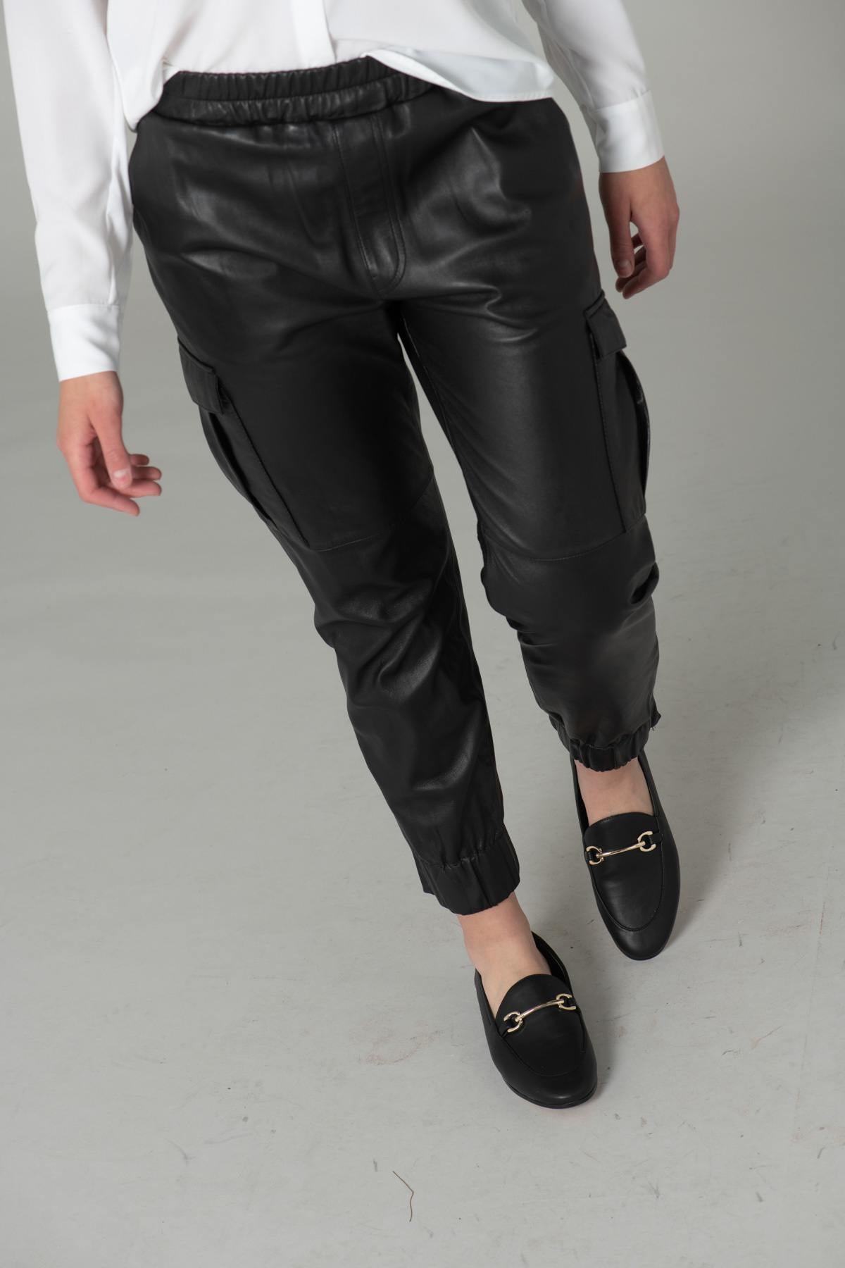 Black leather battle style pants - Image n°7