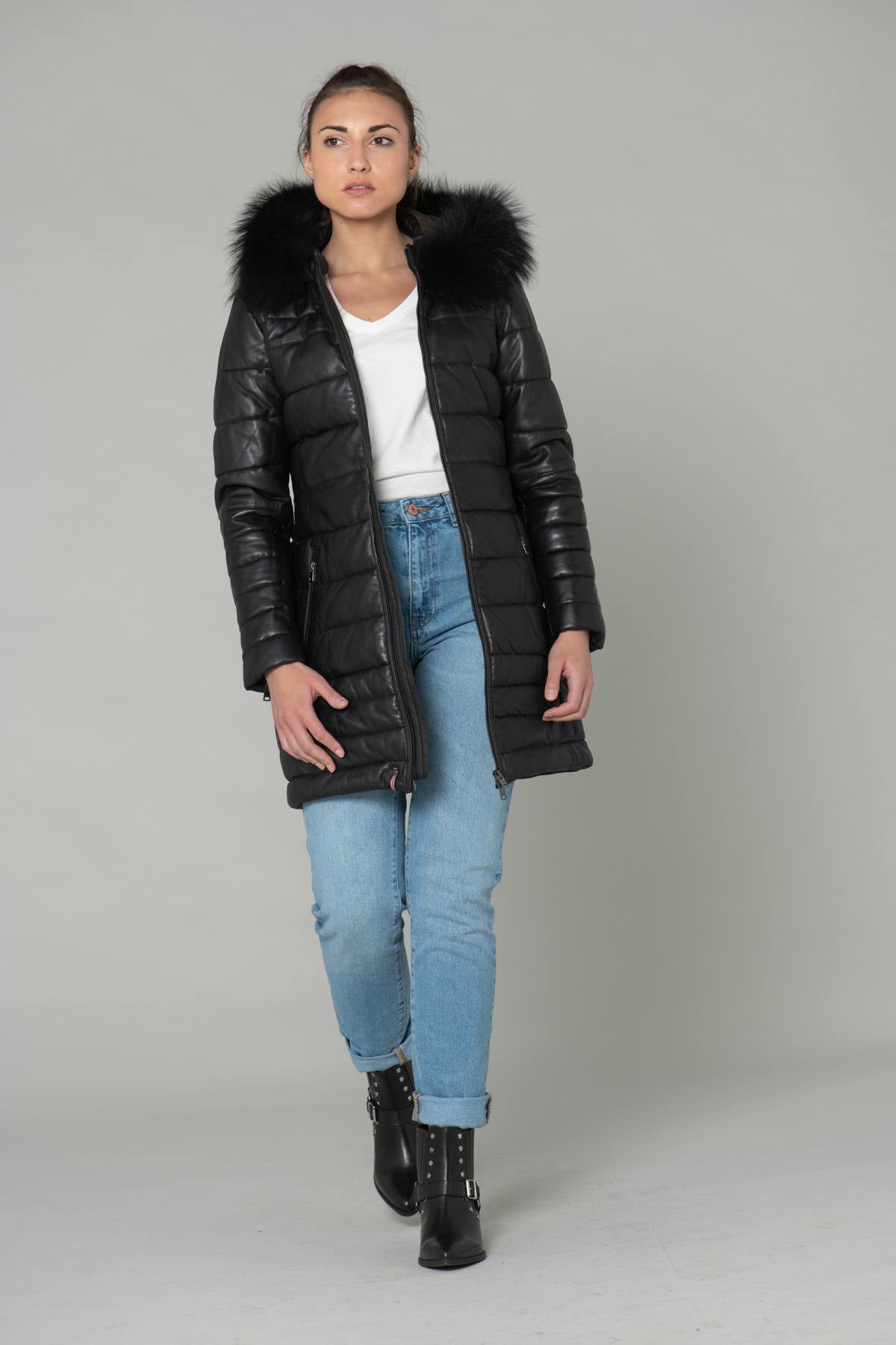 Women's down jacket in black sheepskin with black fur - Image n°2