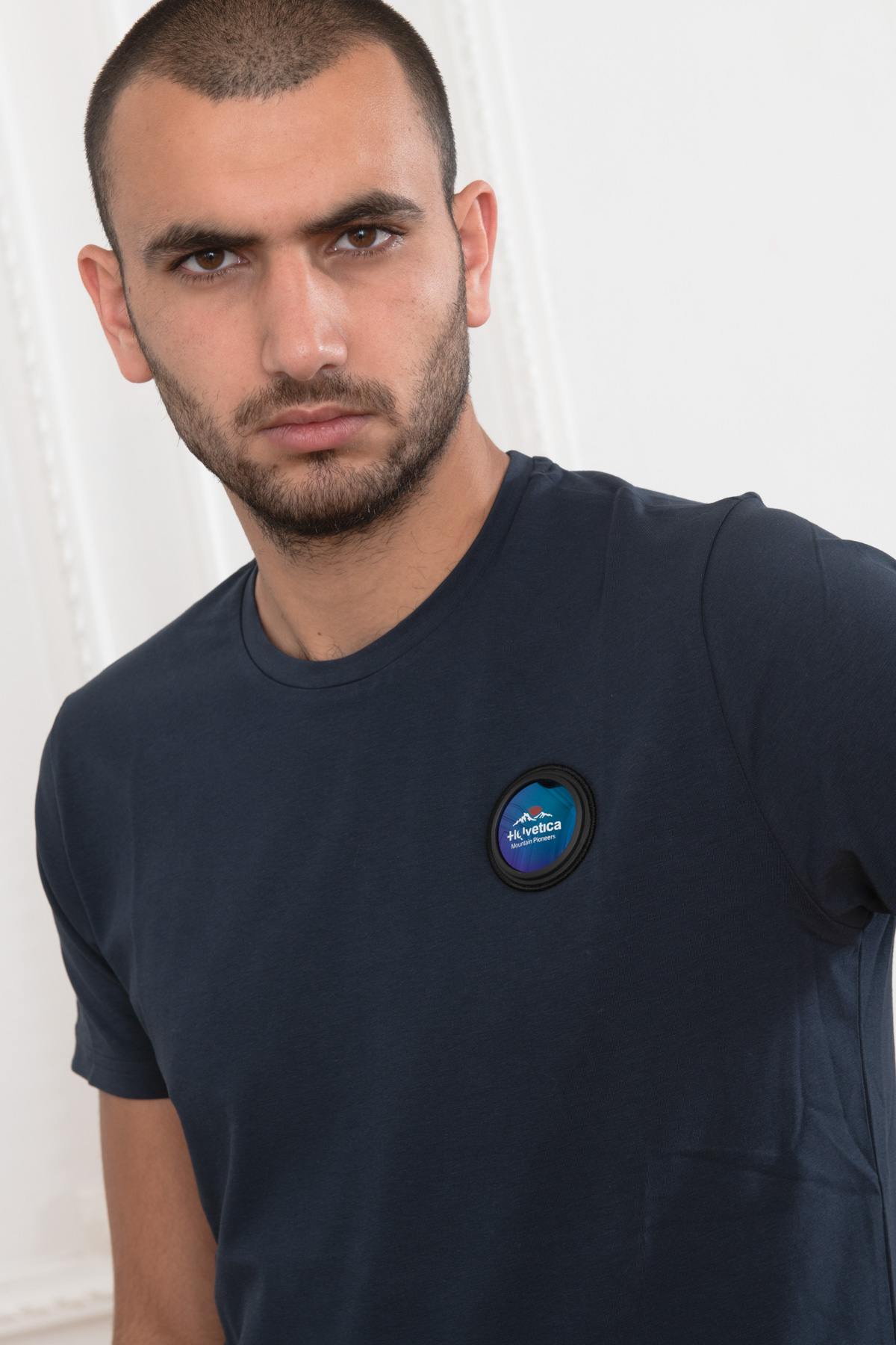 Navy blue fitted t-shirt - Image n°4