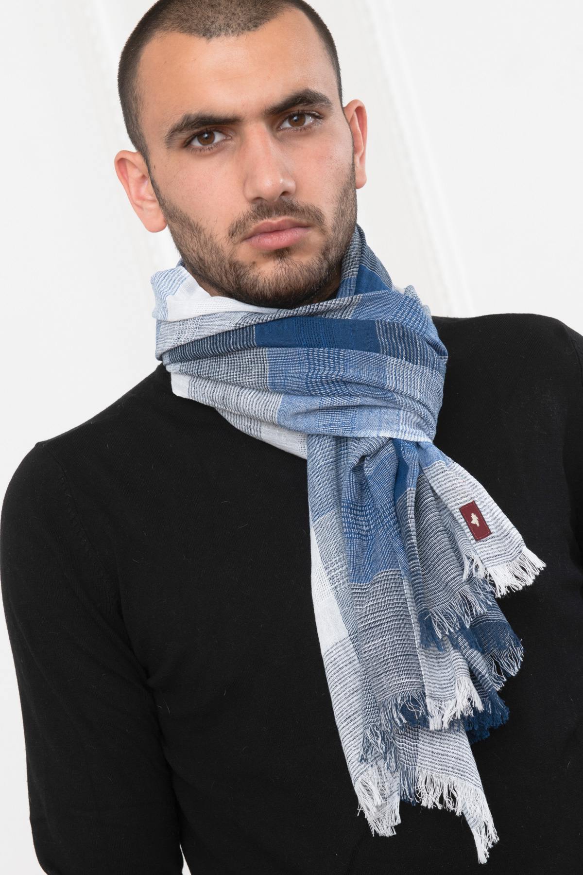 Blue men's scarf - Image n°2