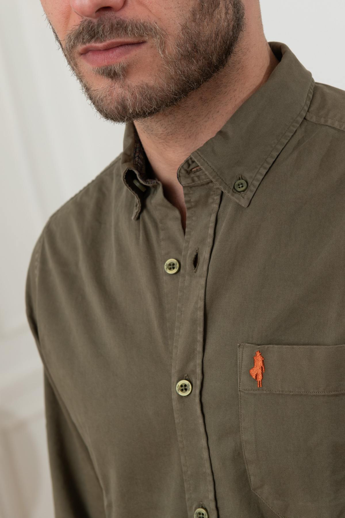 Men's khaki green shirt - Image n°4