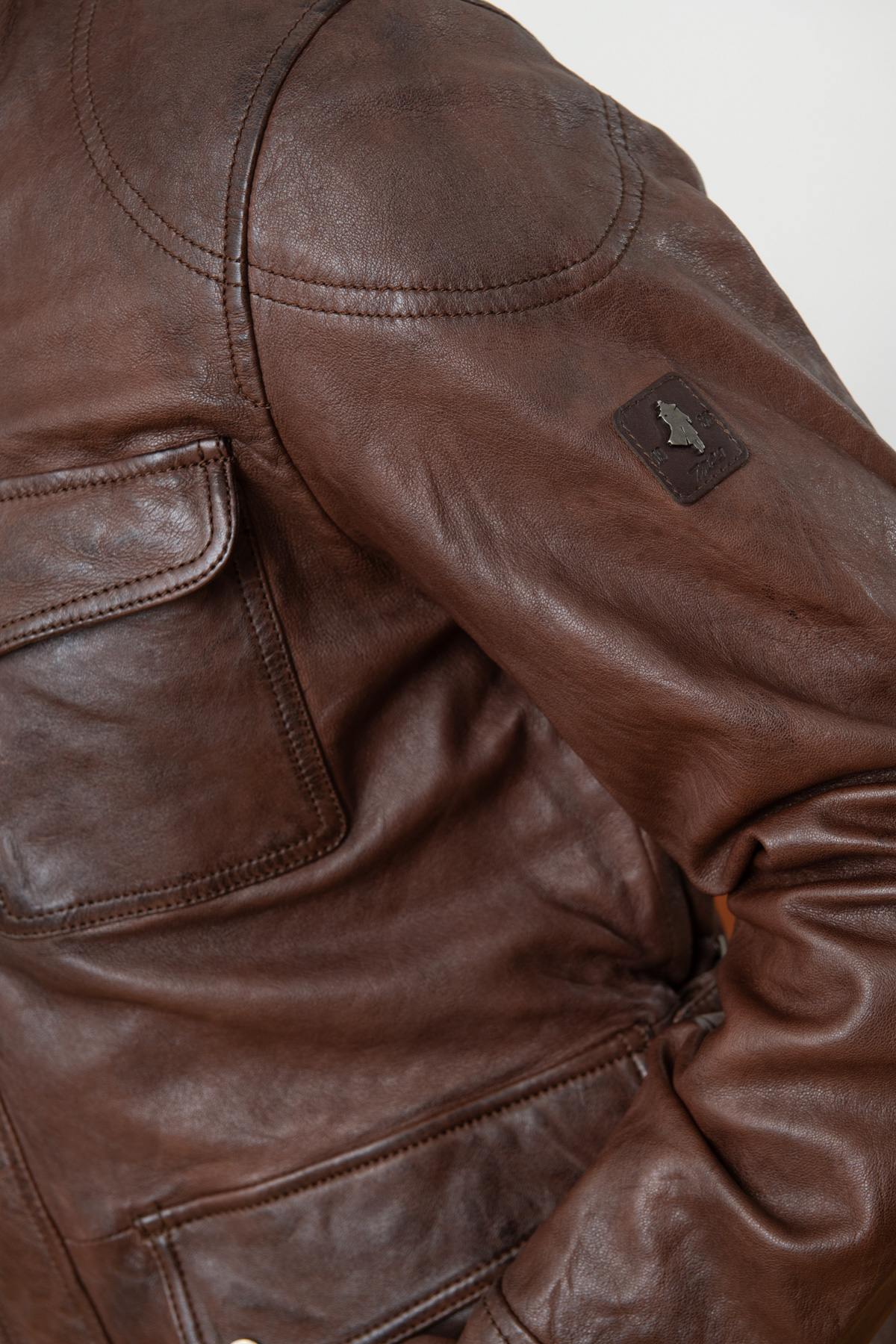 Brown safari leather jacket - Image n°7