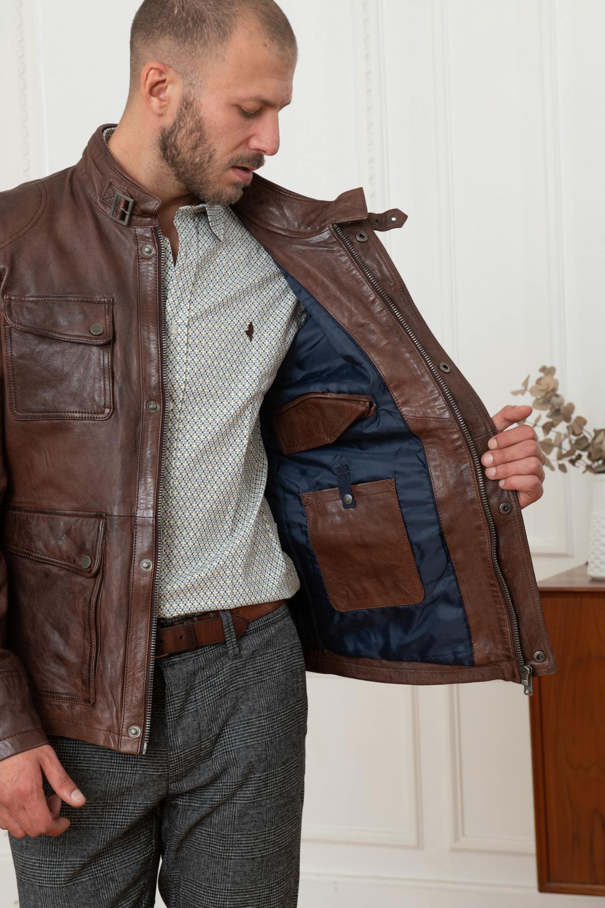 Brown safari leather jacket - Image n°5