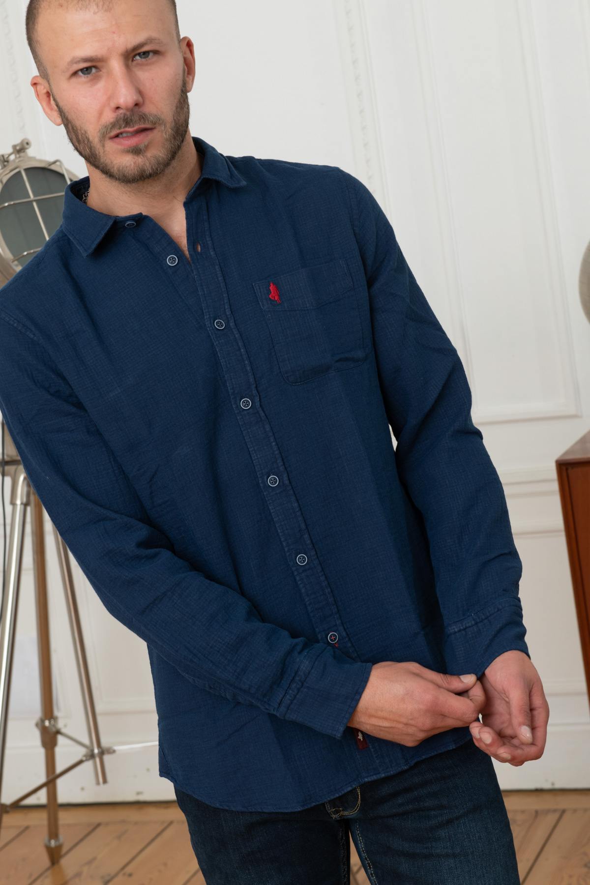 Men's navy blue shirt - Image n°4