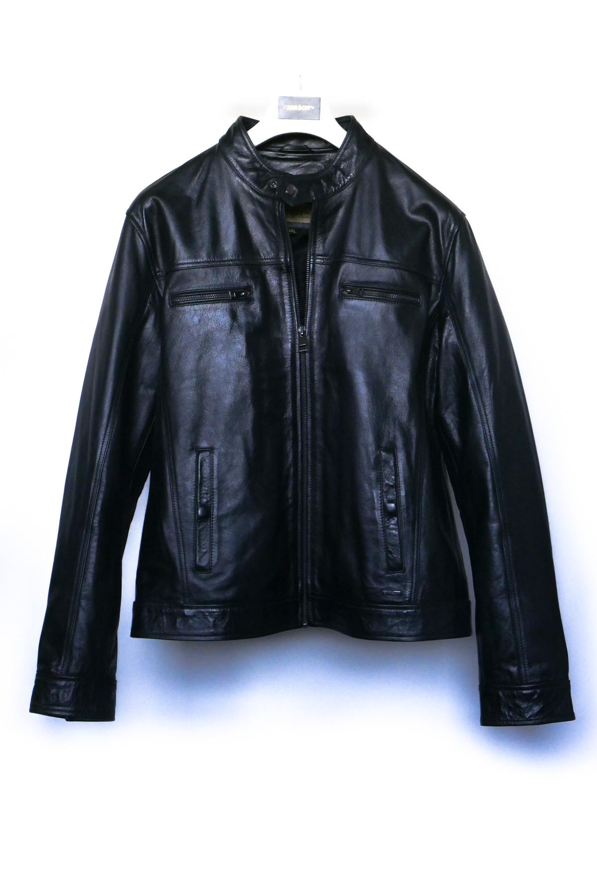 Men's black leather jacket - Image n°3