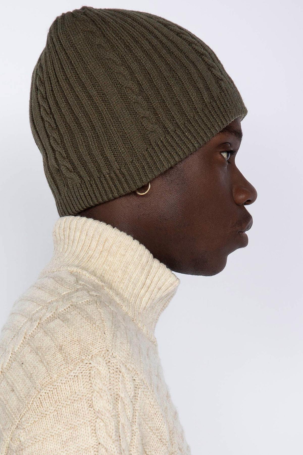 Reversible khaki or beige hat - Image n°3