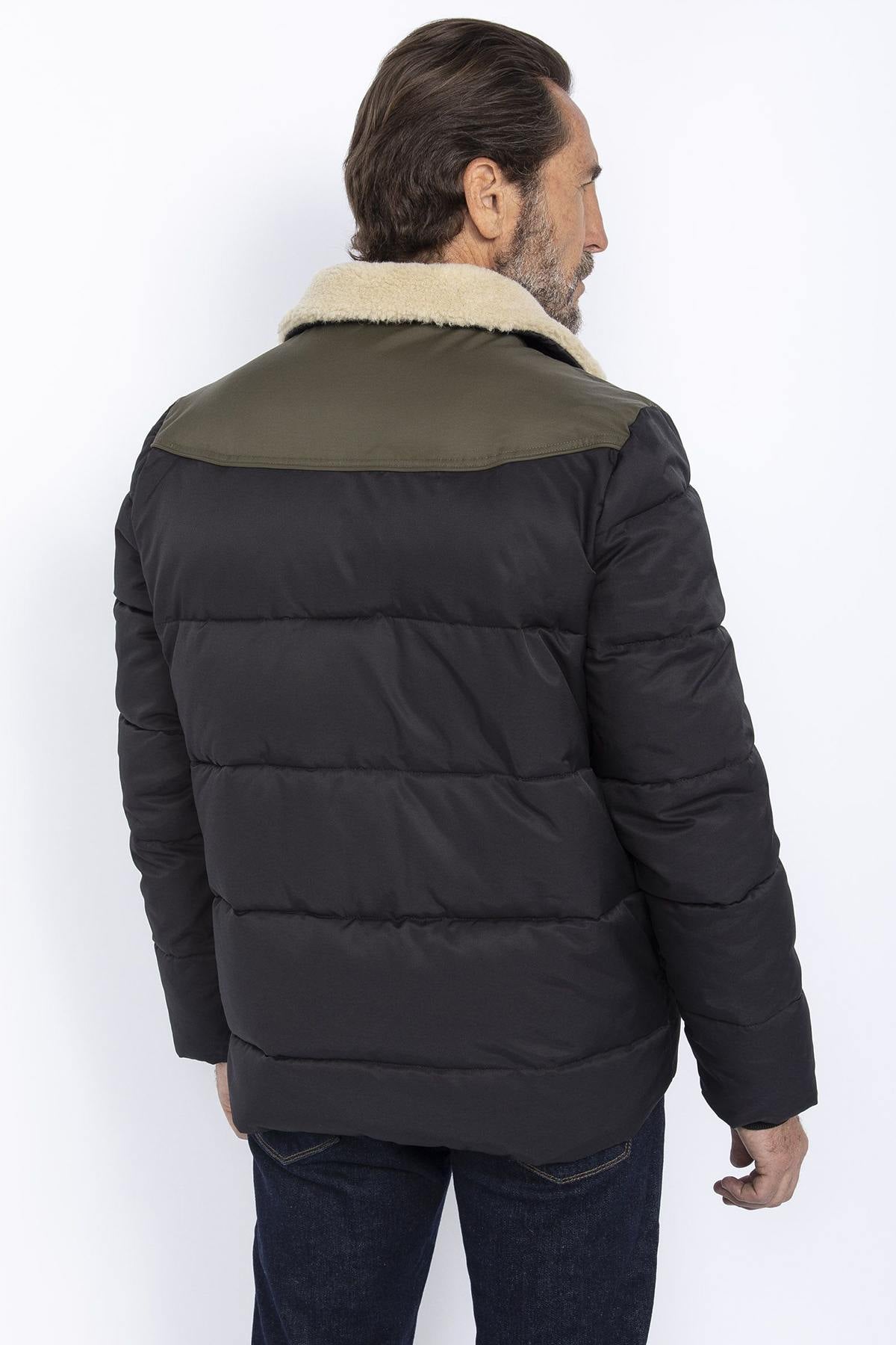 Black and khaki down jacket with sherpa collar - Image n°4