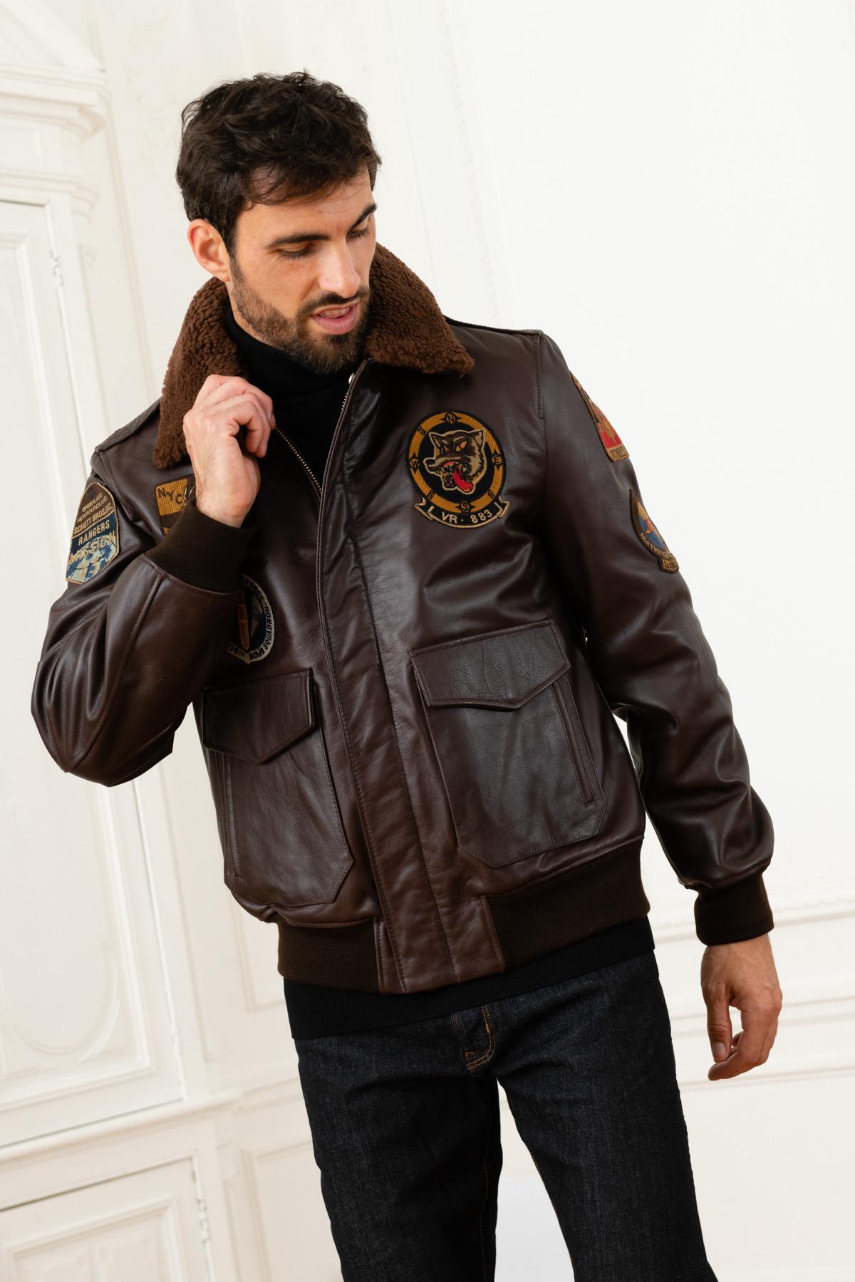 Patched aviator in brown cowhide leather - Image n°6