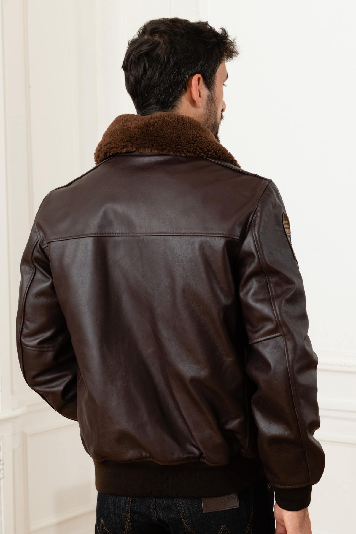 Patched aviator in brown cowhide leather - Image n°4