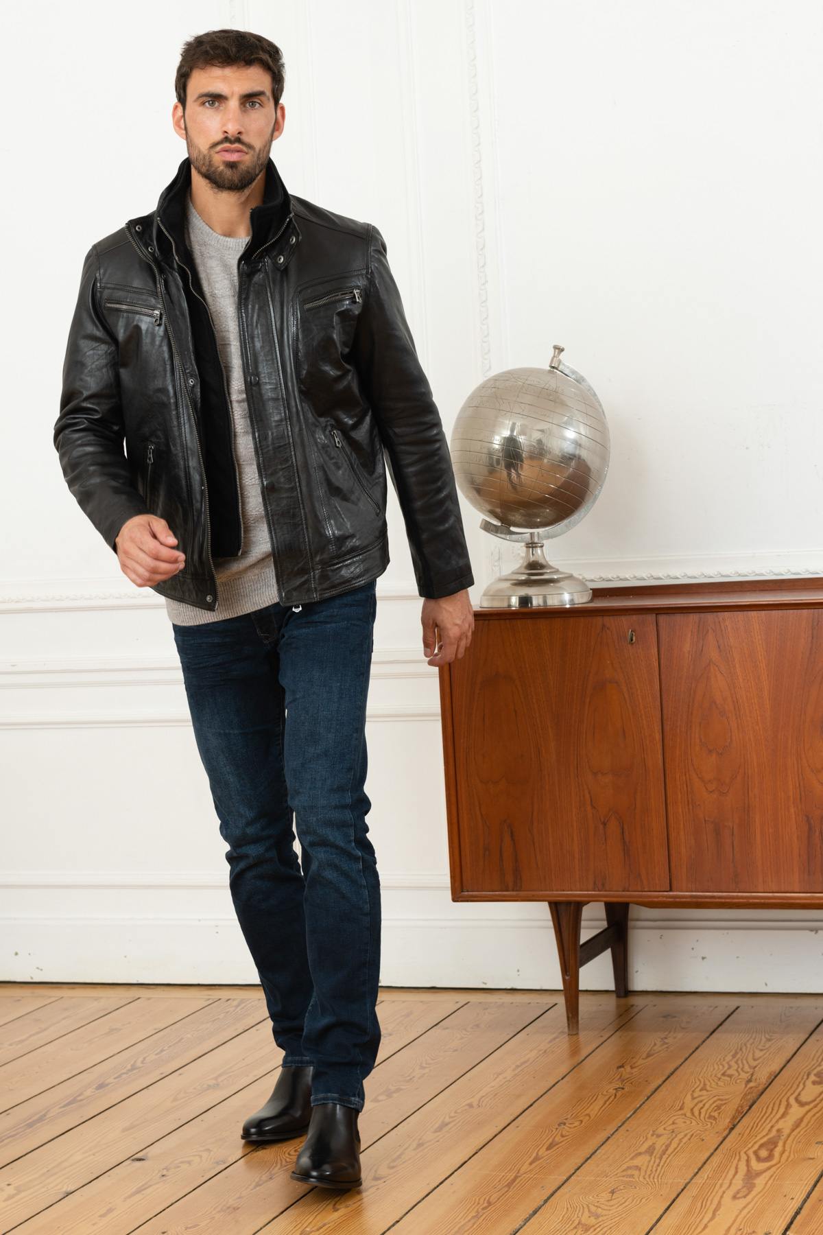 Black lambskin leather jacket with facing - Image n°2