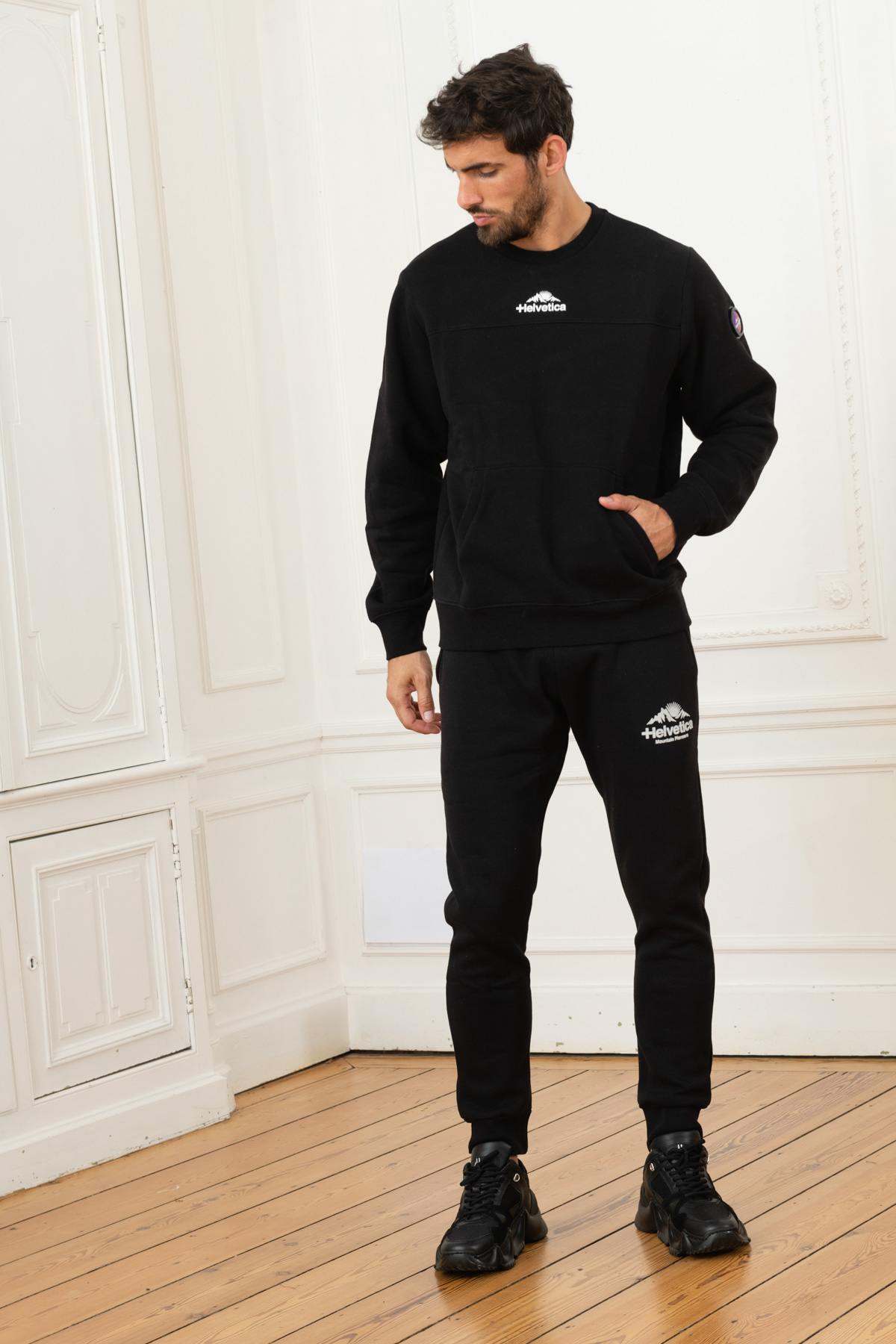 Black cotton sportswear sweater - Image n°2