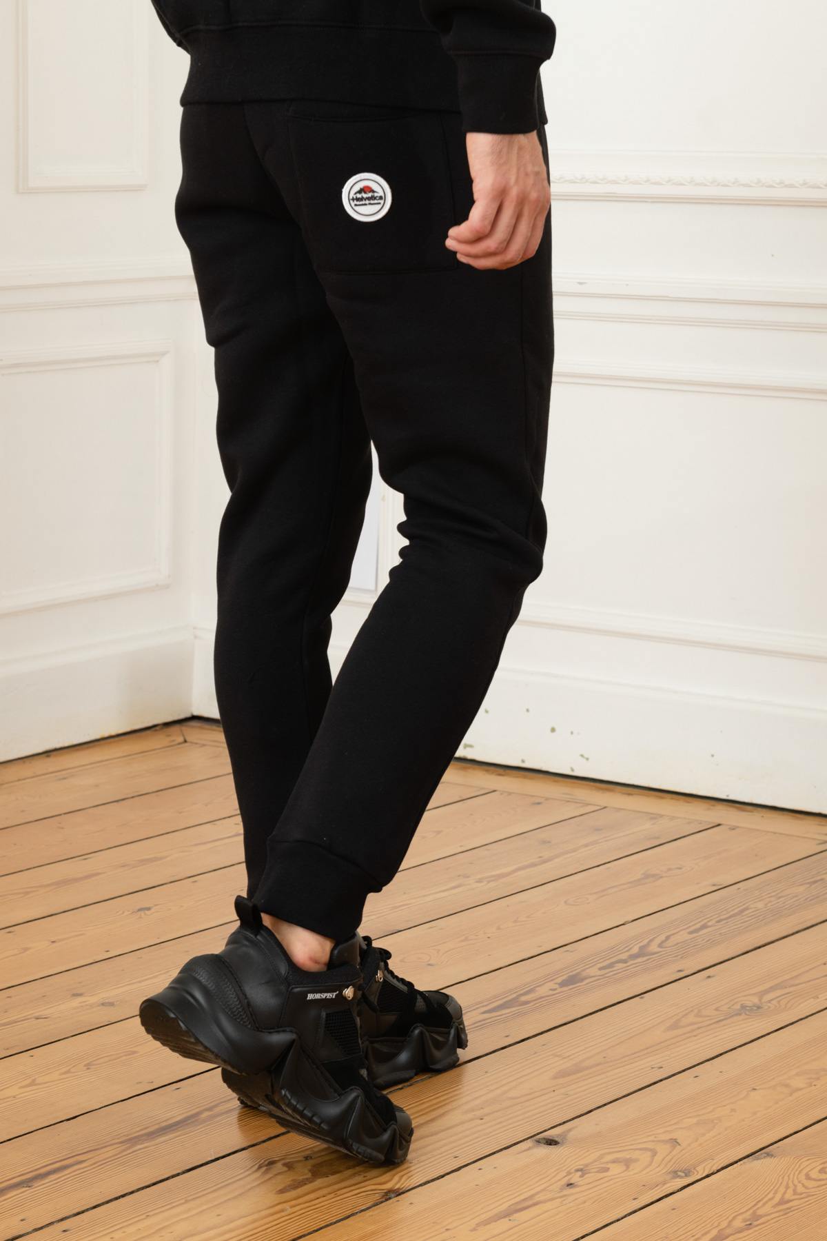 Black cotton streetwear pants - Image n°2