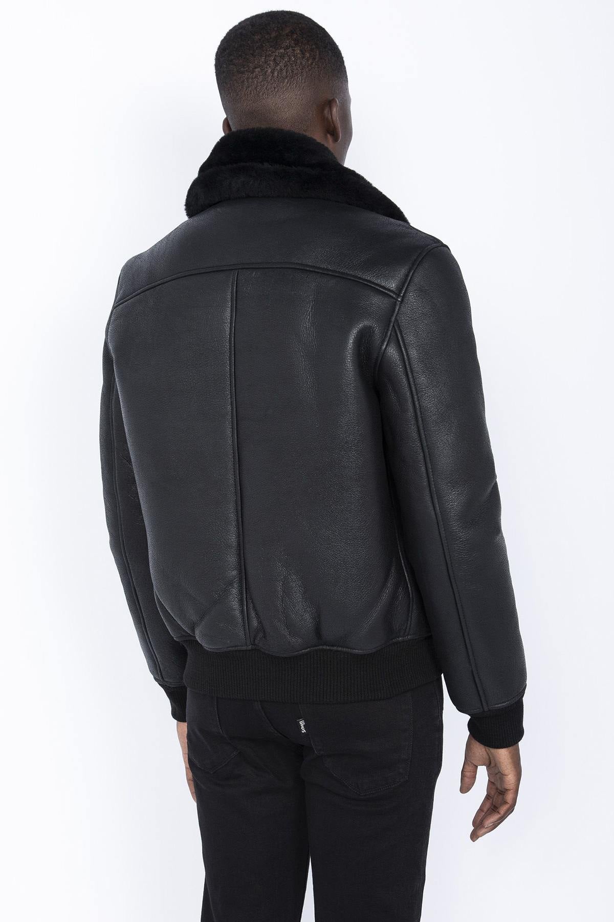 Black A-2 pilot jacket in double-faced sheepskin - Image n°3