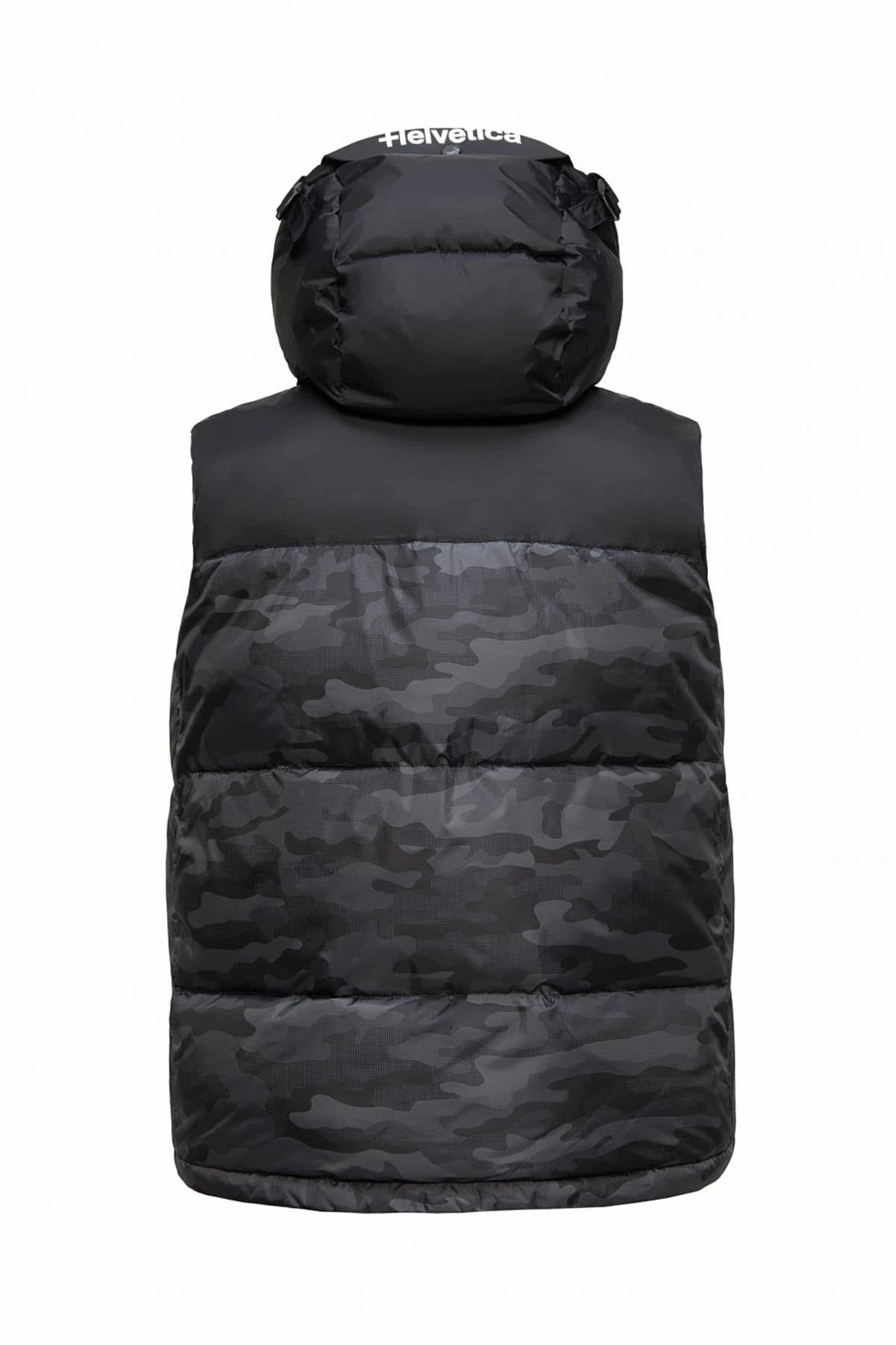 Camouflage pattern sleeveless hooded jacket - Image n°4