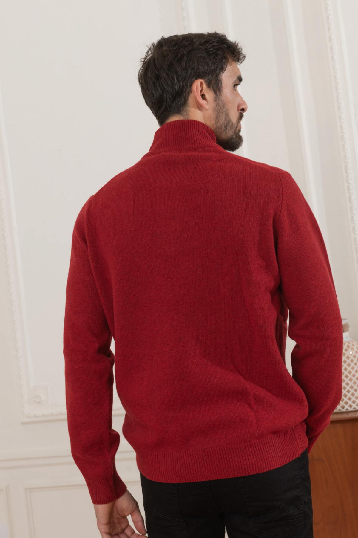 Burgundy red wool sweater with trucker collar - Image n°4