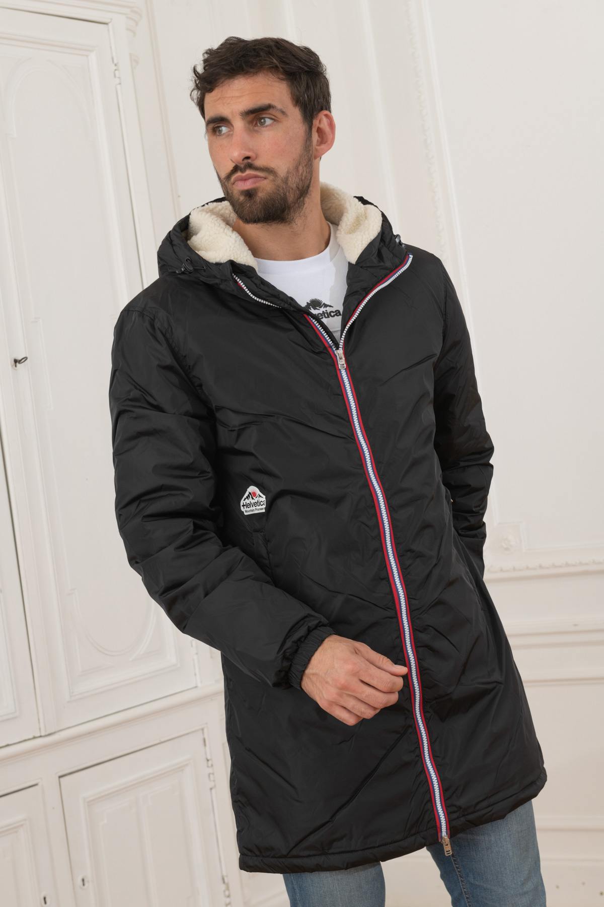 Waterproof windproof coat with fur-lined hood - Image n°1