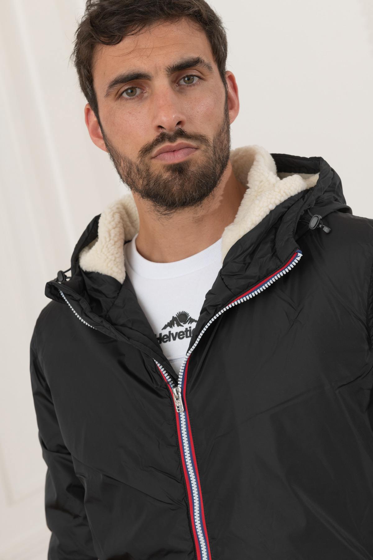 Waterproof windproof coat with fur-lined hood - Image n°6