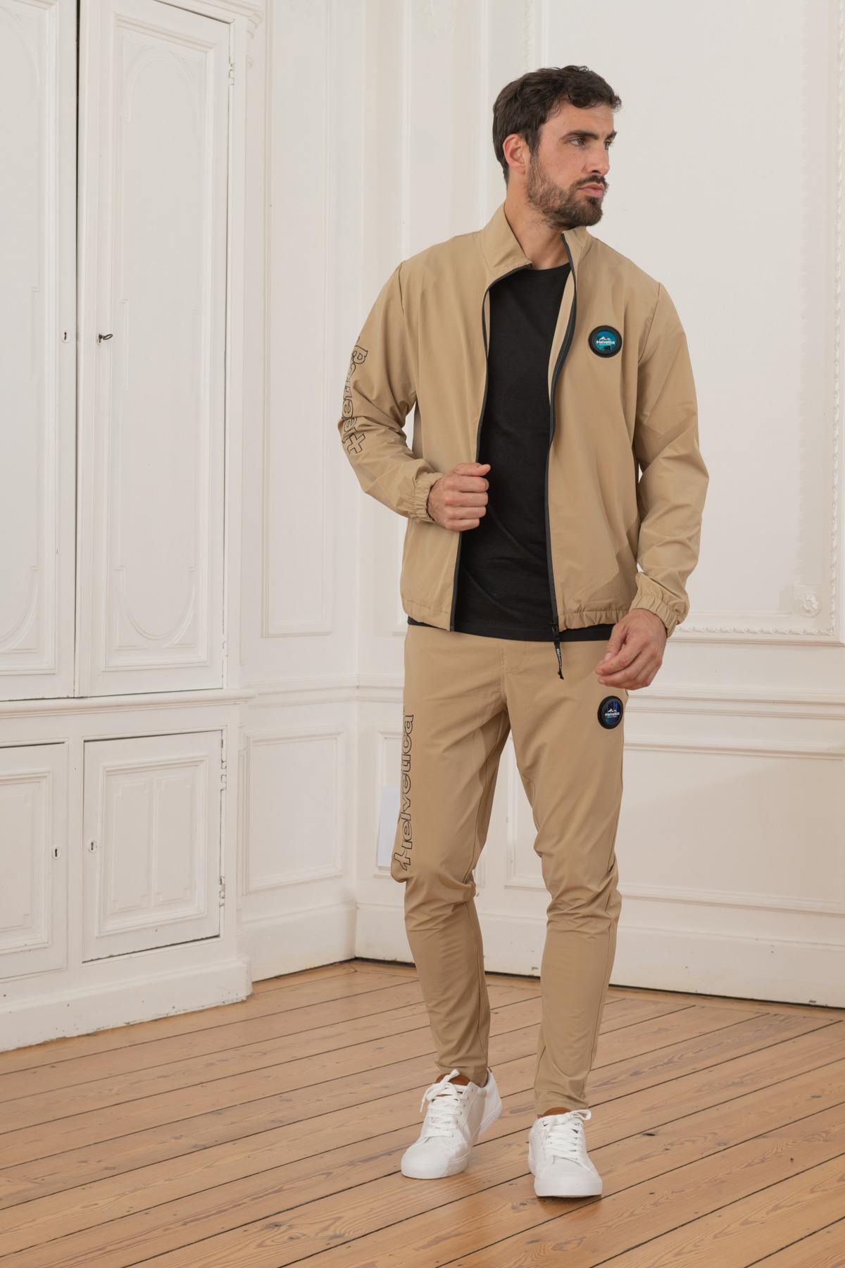 Plain beige flowing jogging jacket - Image n°3