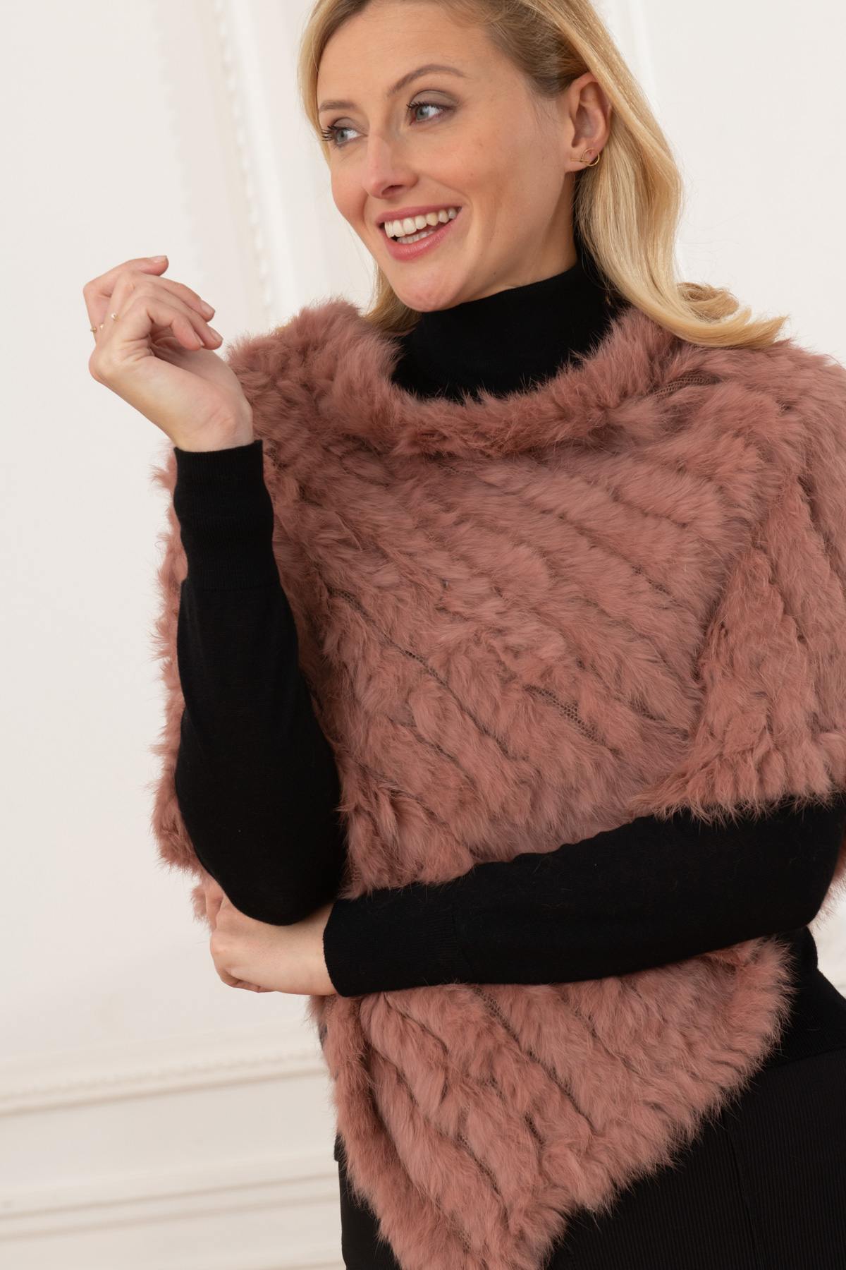 Aged Pink Fur Poncho - Image n°1