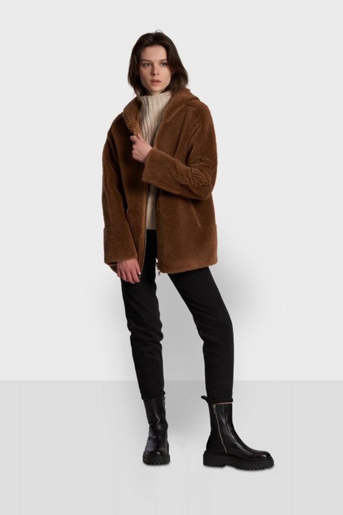 Cognac faux fur hooded coat - Image n°3