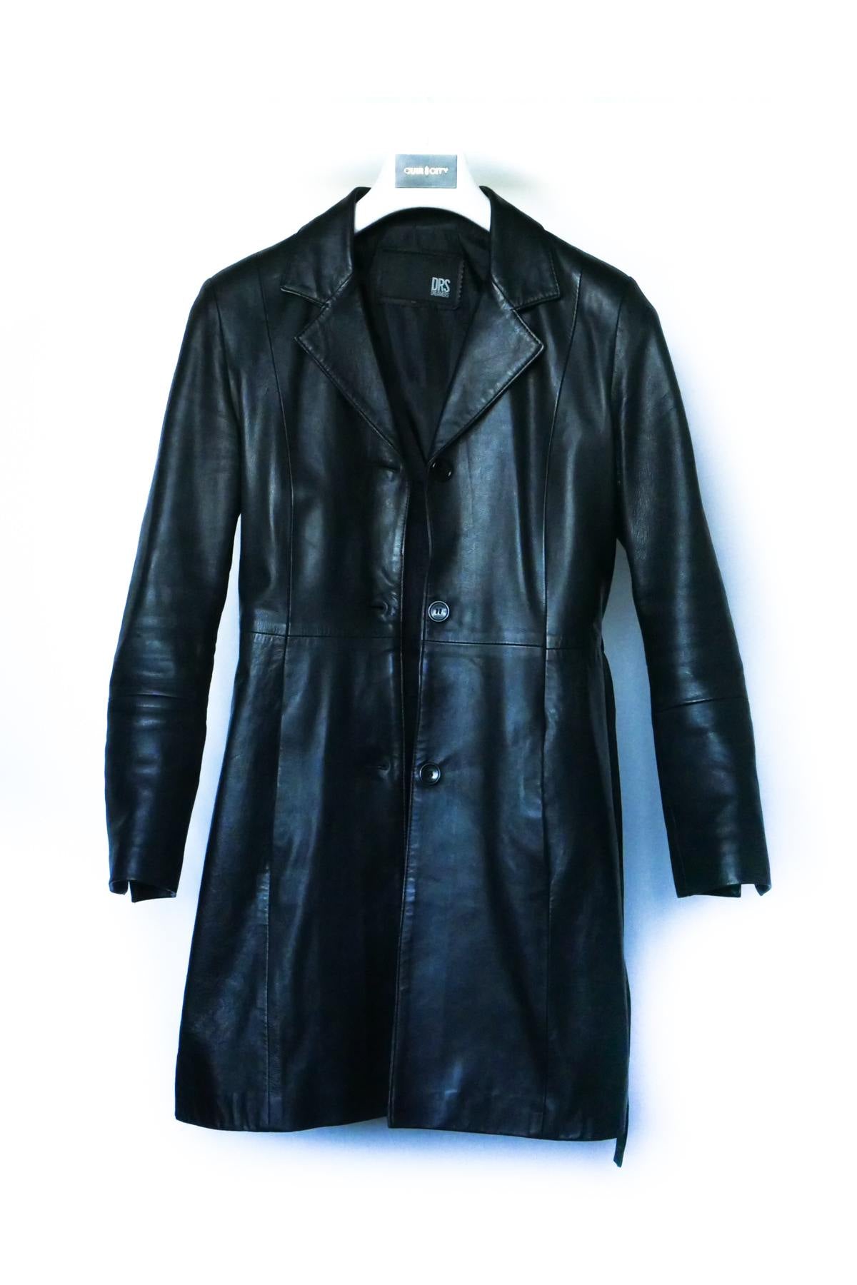 Black women's 3/4 lambskin jacket - Image n°3