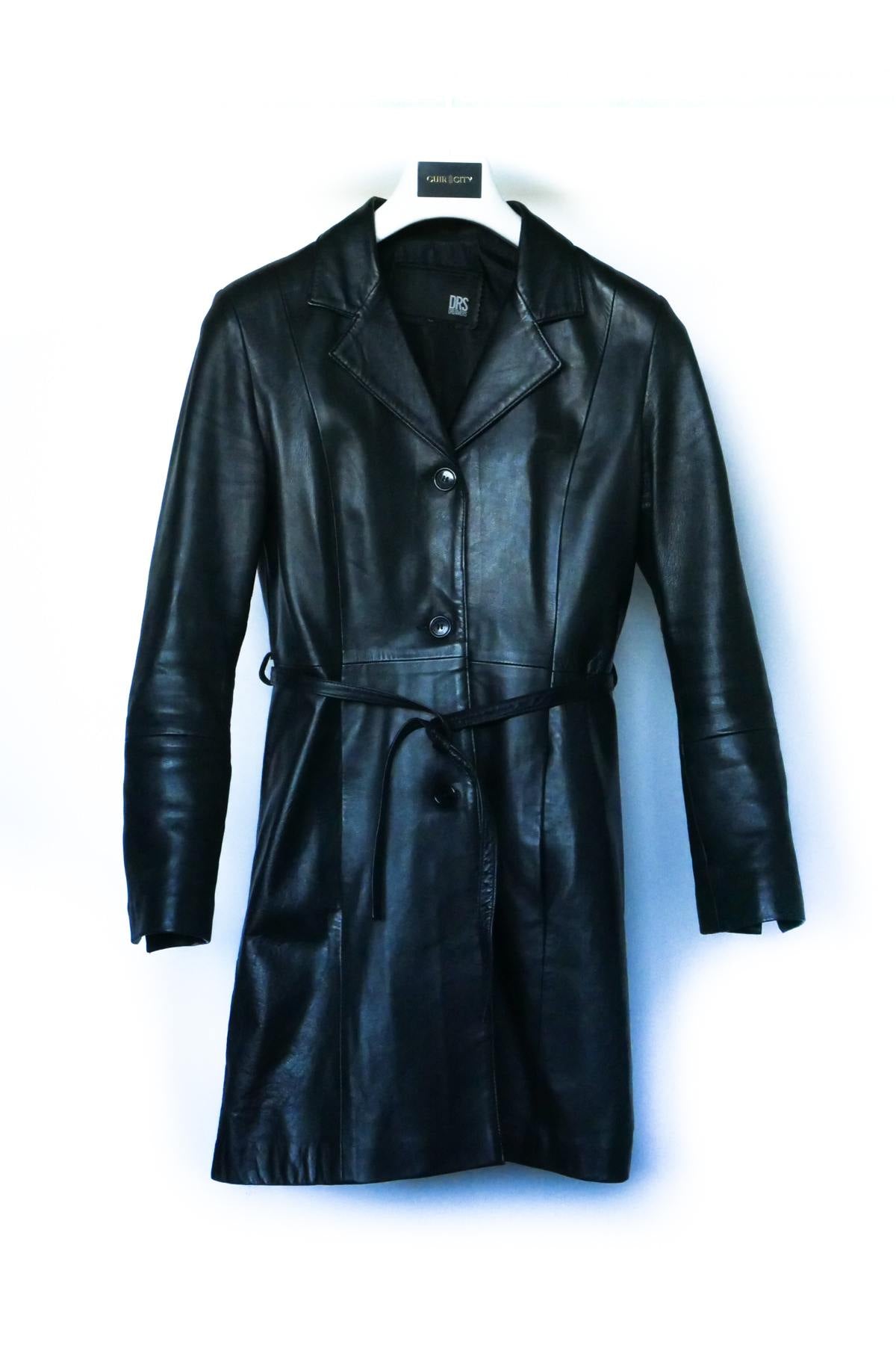 Black women's 3/4 lambskin jacket - Image n°1