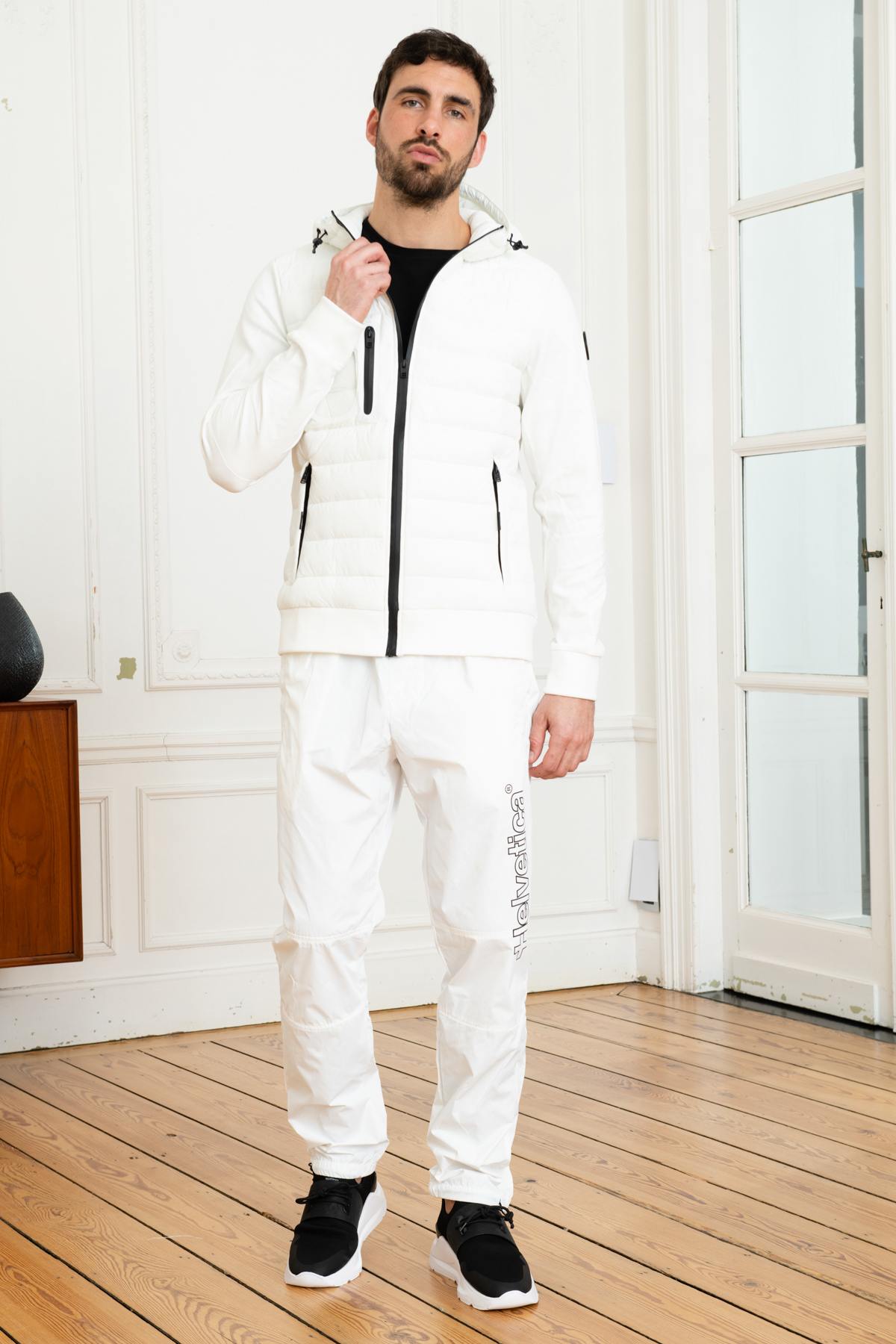 White hooded outdoor jacket - Image n°2