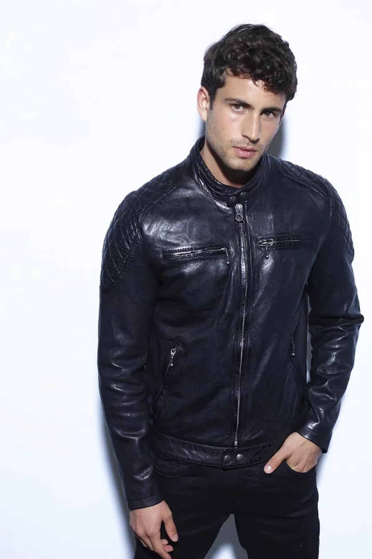 Black quilted leather jacket - Image n°5