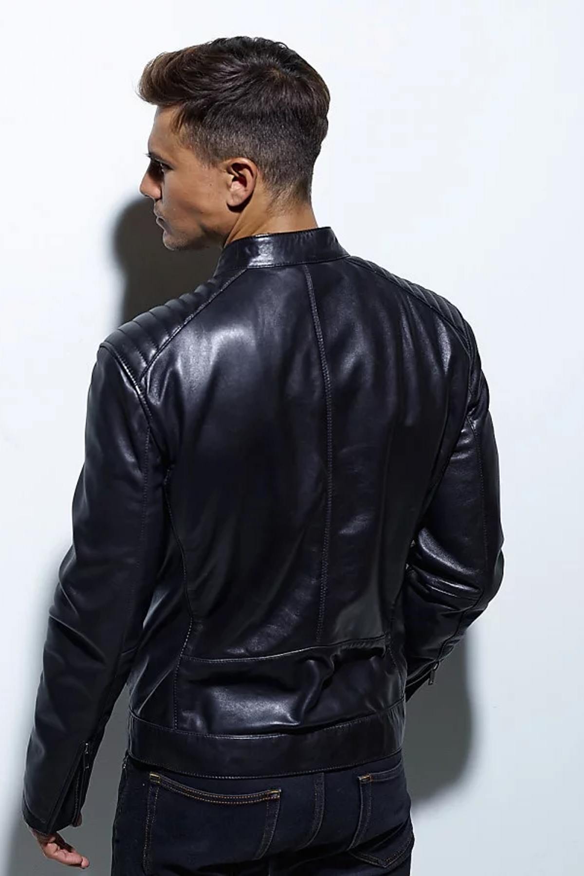 Shiny black leather jacket - Image n°3