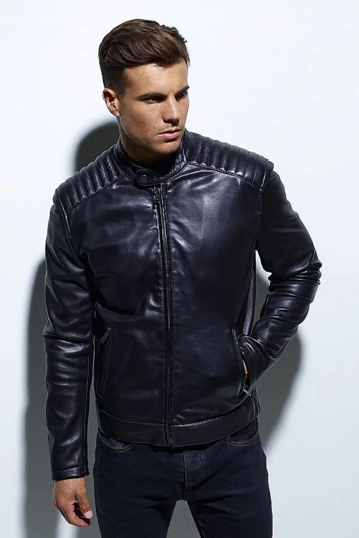 Shiny black leather jacket - Image n°2