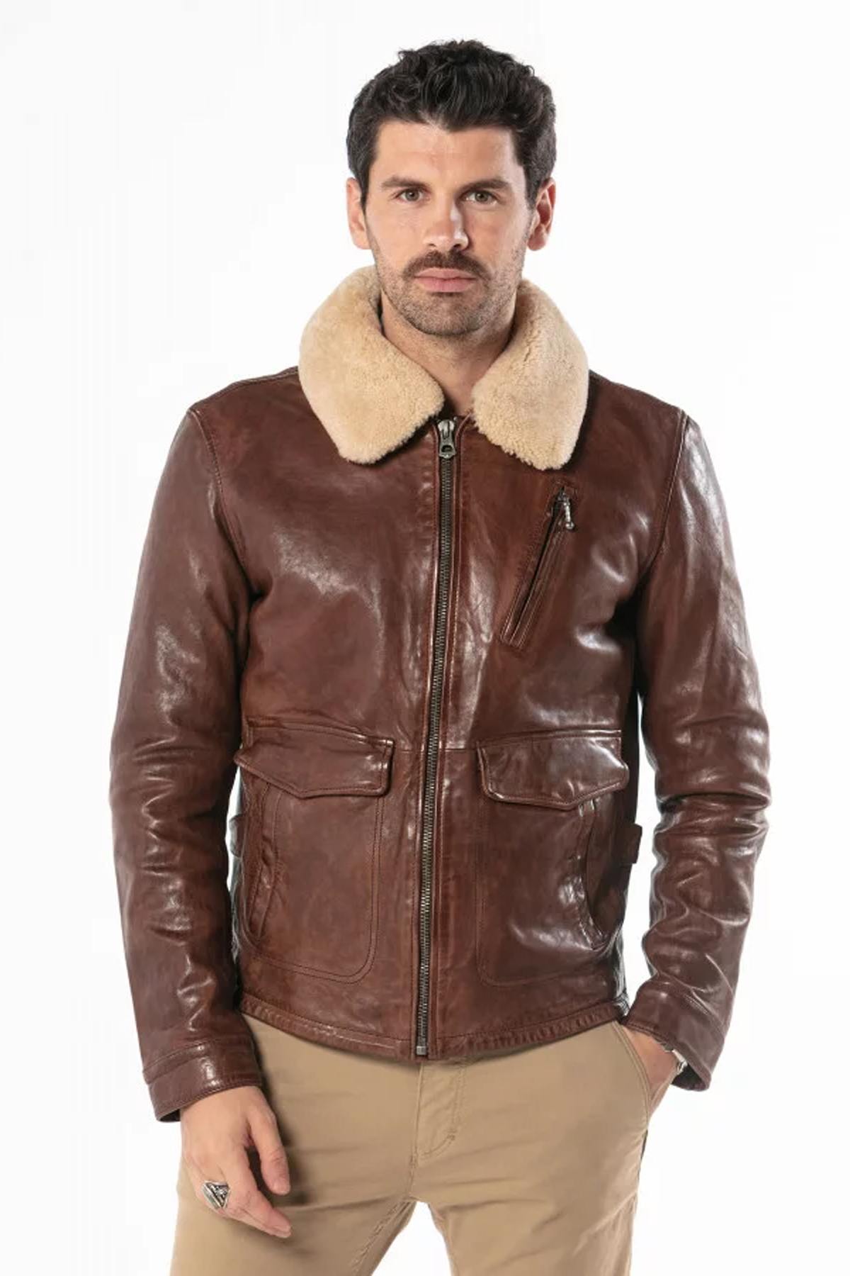 Leather jacket with removable fur collar - Image n°3