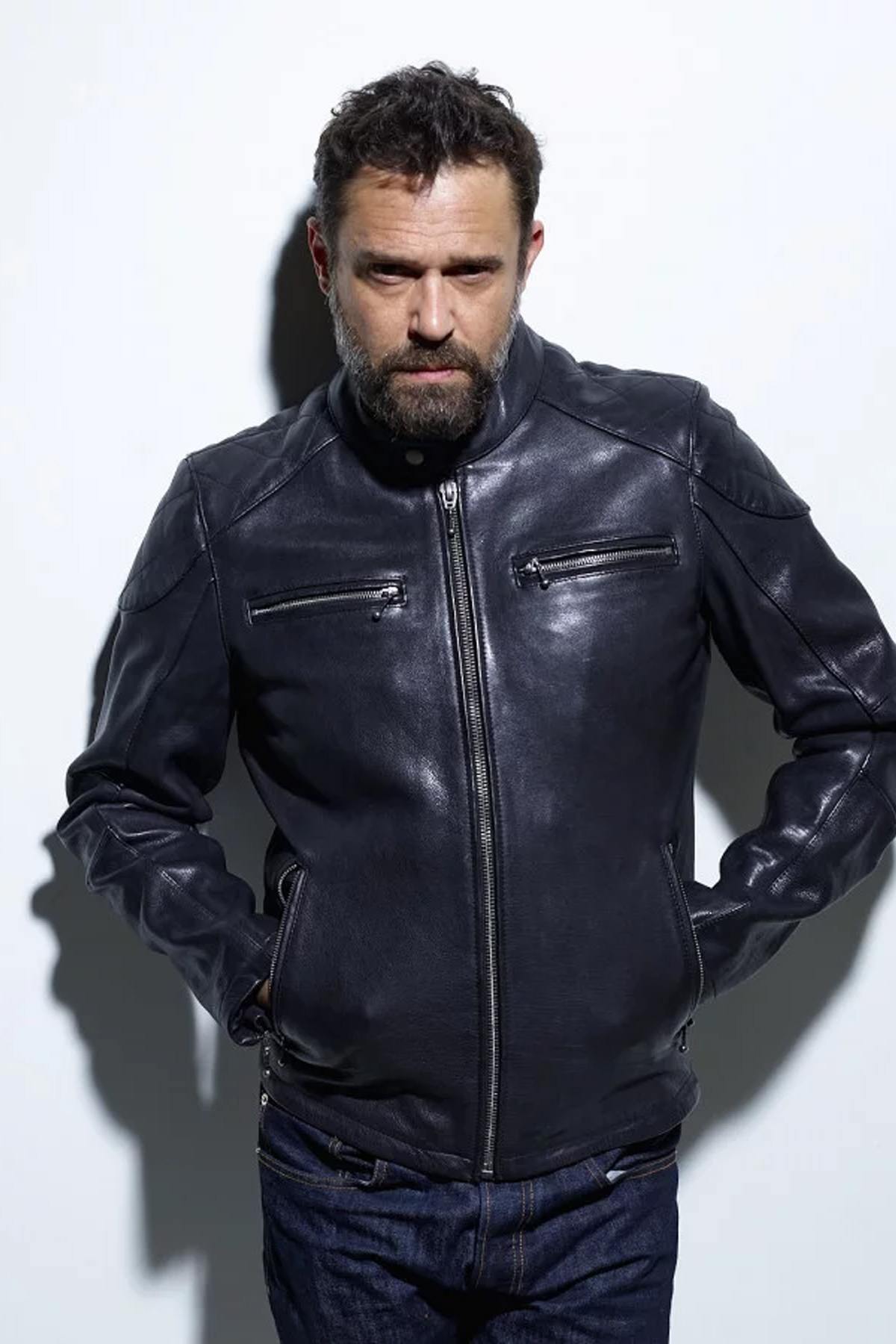 Biker style jacket in thick cowhide leather - Image n°3