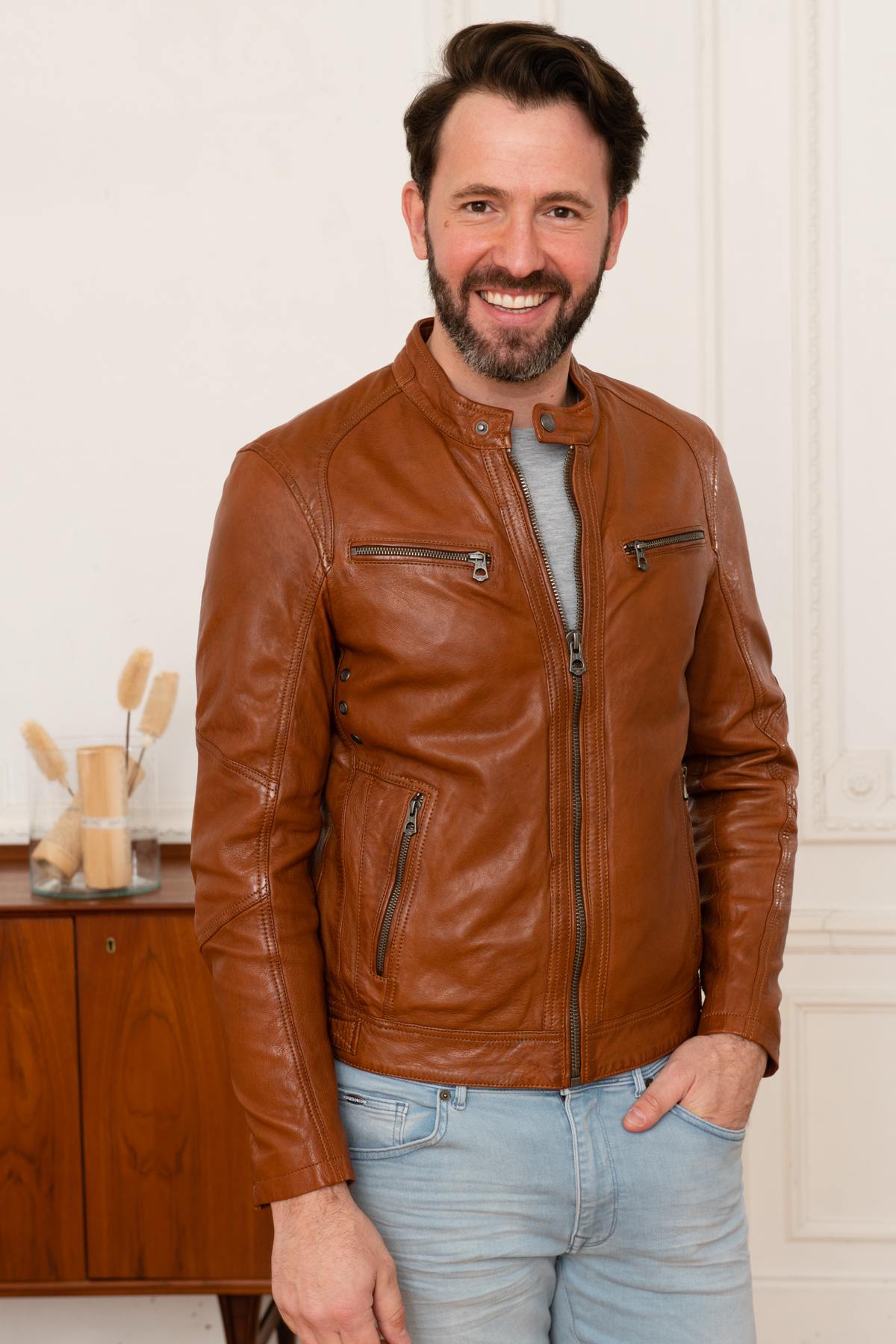 Cognac leather jacket - Image n°1