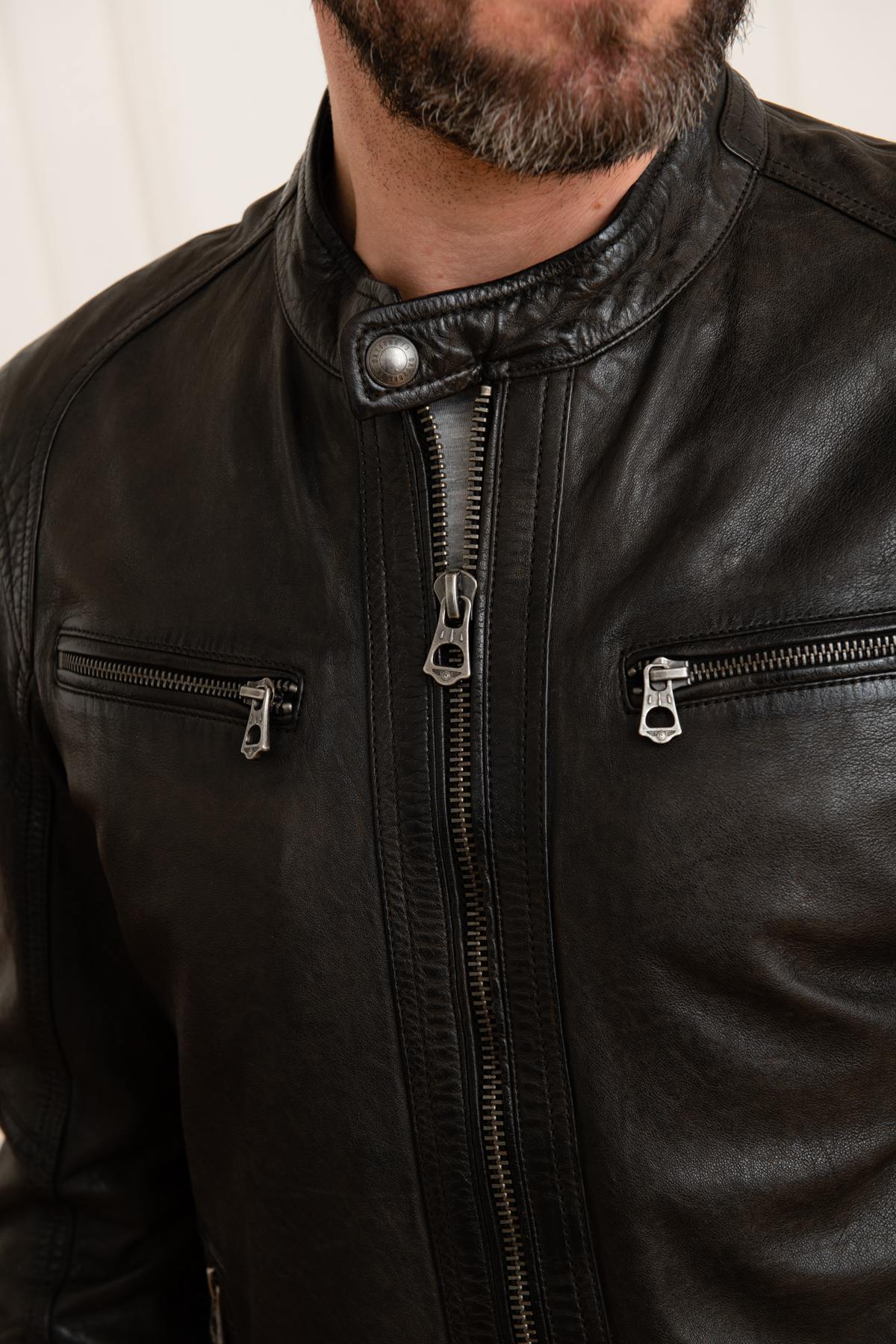 Genuine leather jacket with mandarin collar - Image n°8