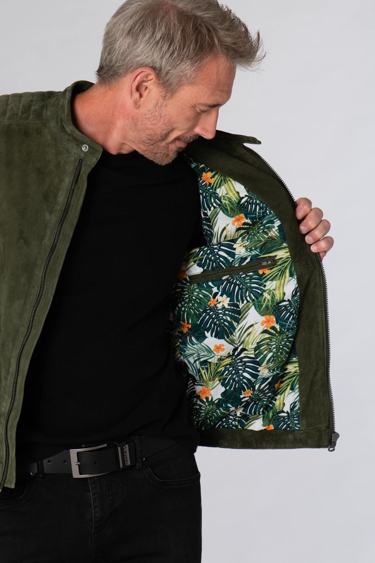 Khaki velvet goatskin leather jacket - Image n°6