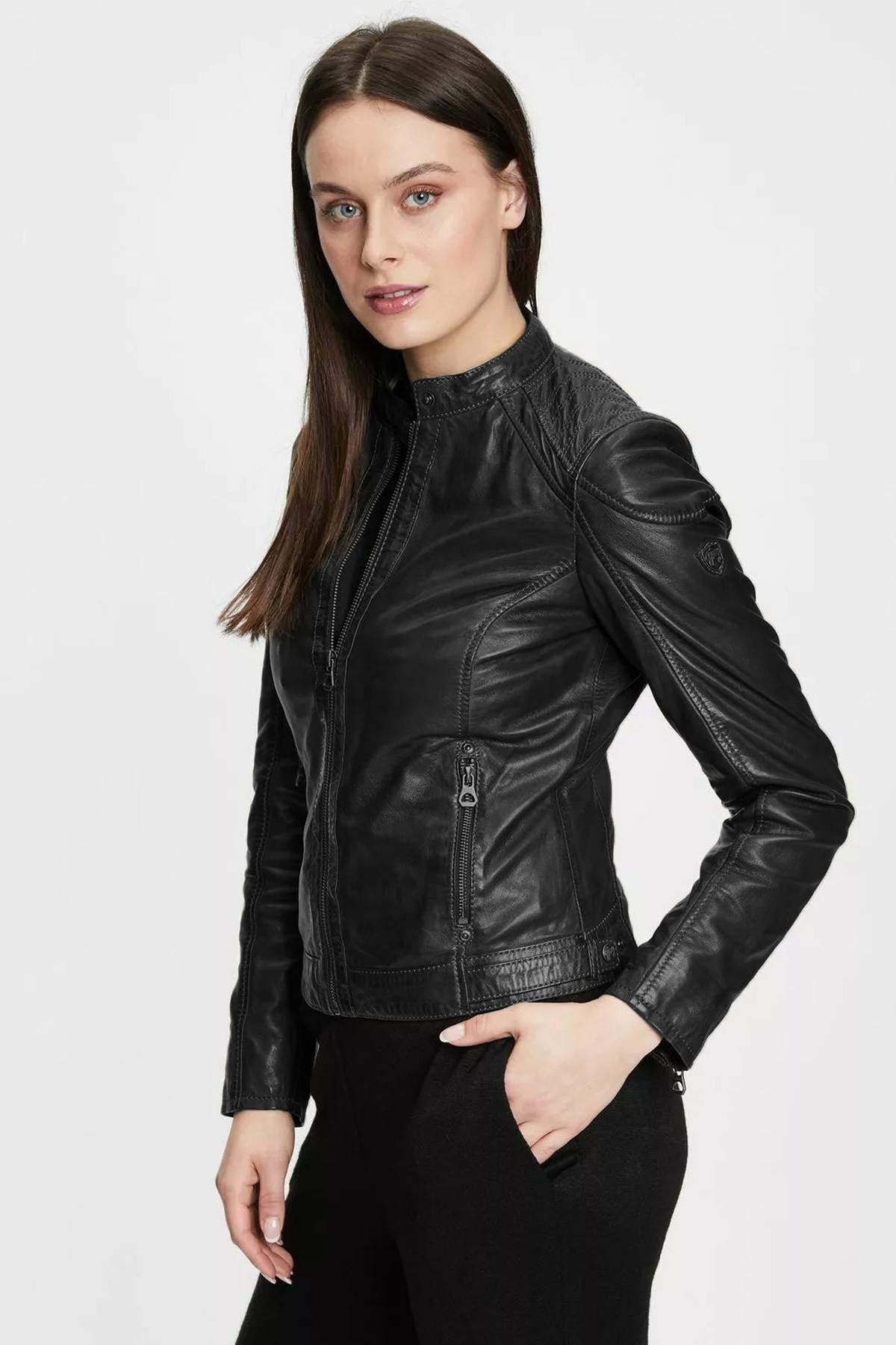 Short black lambskin leather jacket with hood - Image n°2